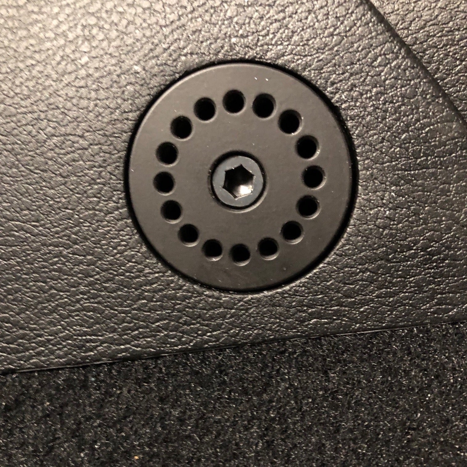 SOPORTE UNIVERSAL PARA ACCESORIO JL/JLU