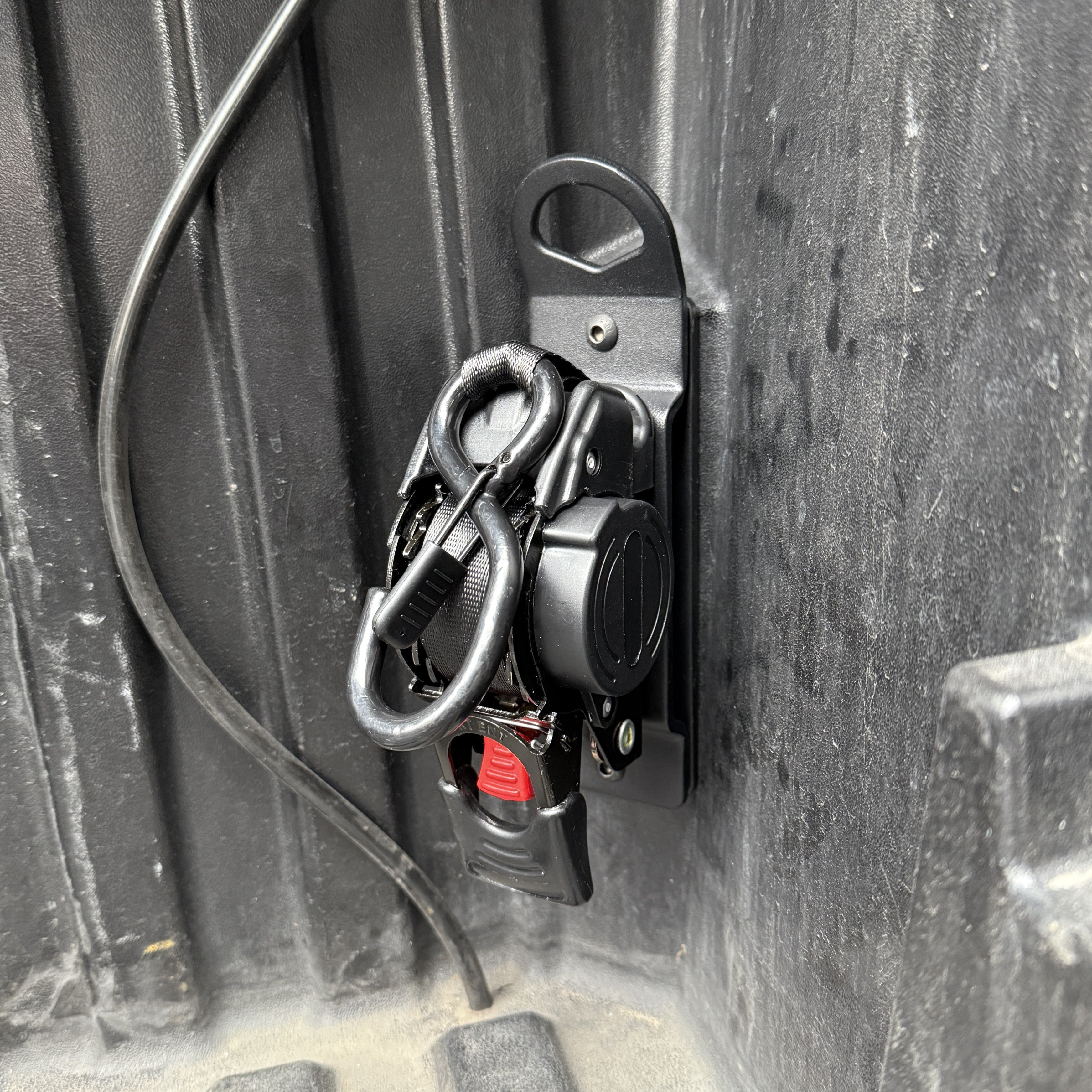 Integral Truck Straps - Toyota Tundra (2007+)