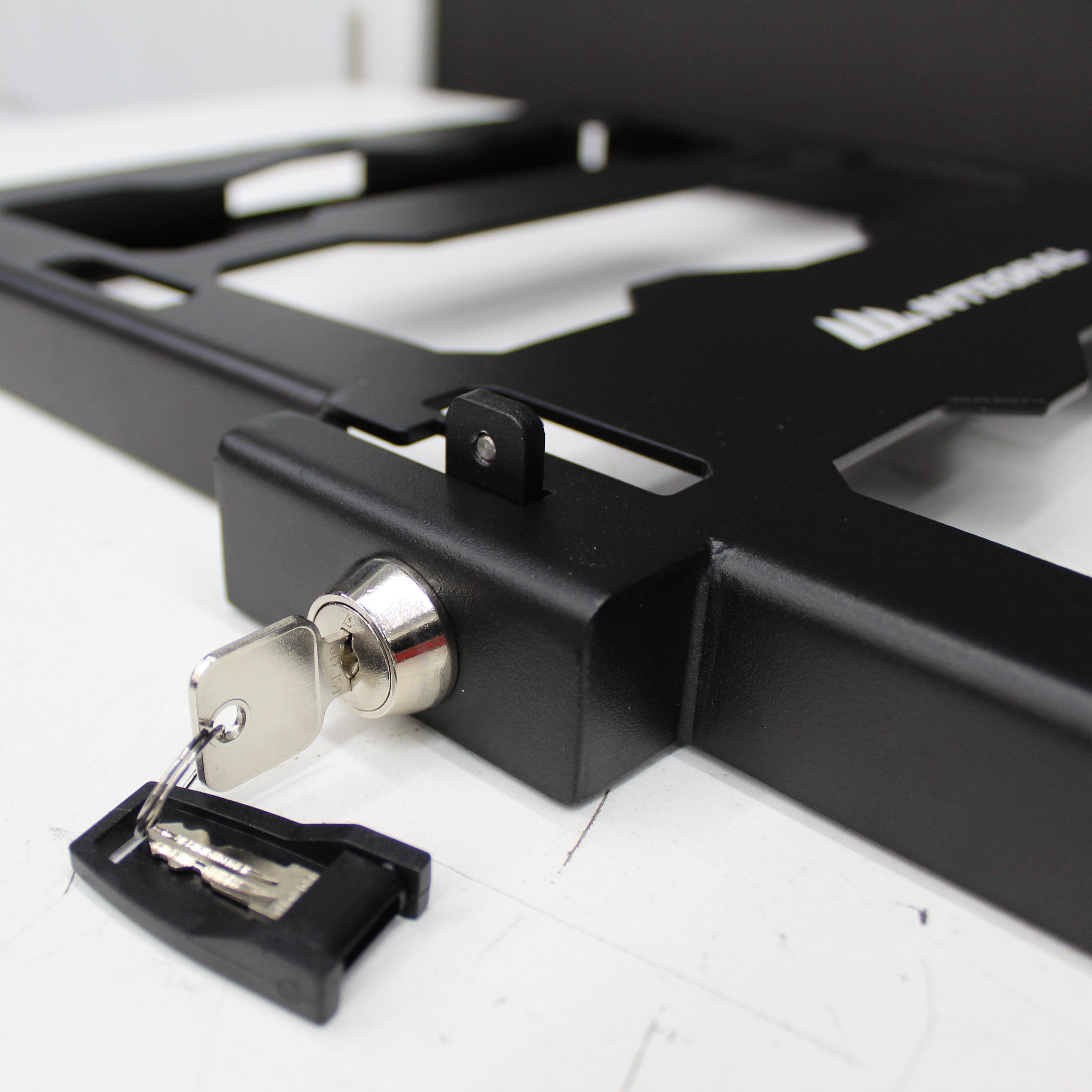 Integral Truck Packout Locking Plate - Universal