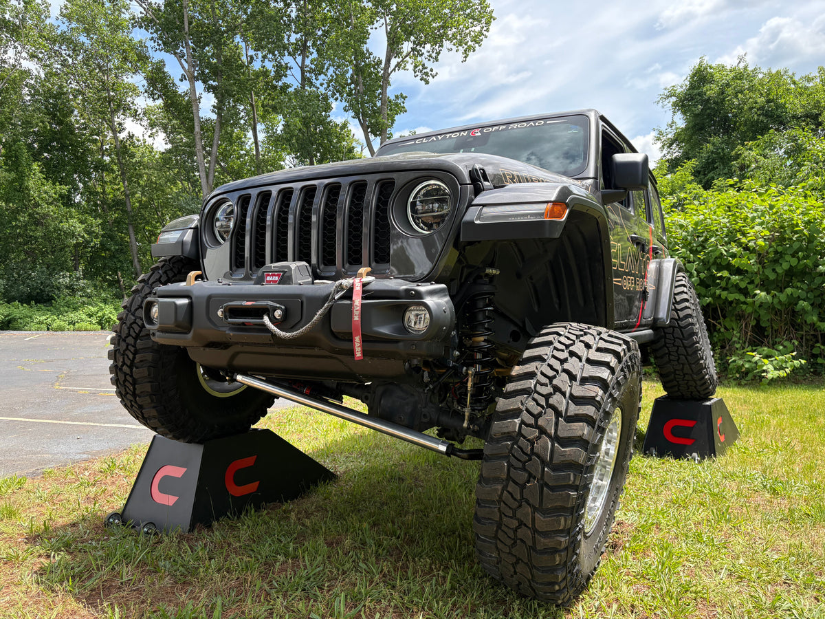 Clayton Off Road 4.5 inch front coil springs for Jeep Wrangler JL 392 V8