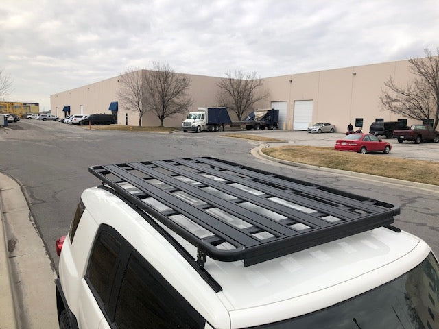 装备丰田 FJ Cruiser K9 车顶行李架套件