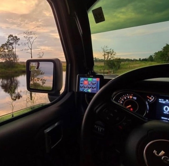 Solución de montaje de rótula para pilar A CMM Offroad 2024 Gladiator/JT (2024 - actualidad)