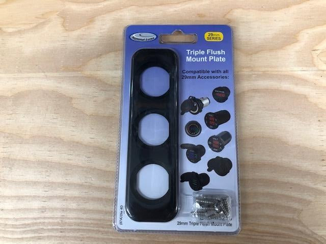 Placa de montaje triple empotrada de 29 mm Equipt