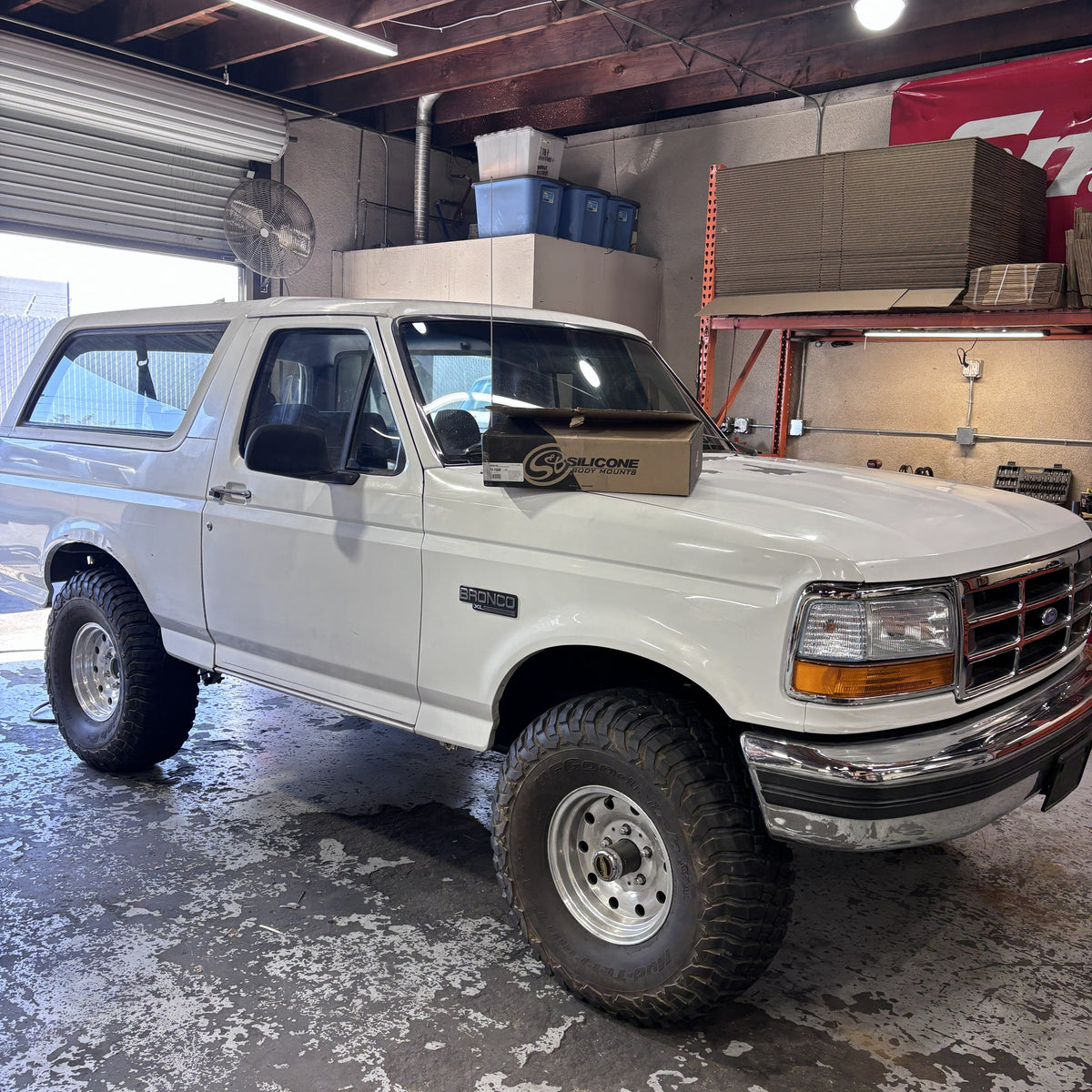 S&B body mount kit for 1980-1996 Ford Bronco