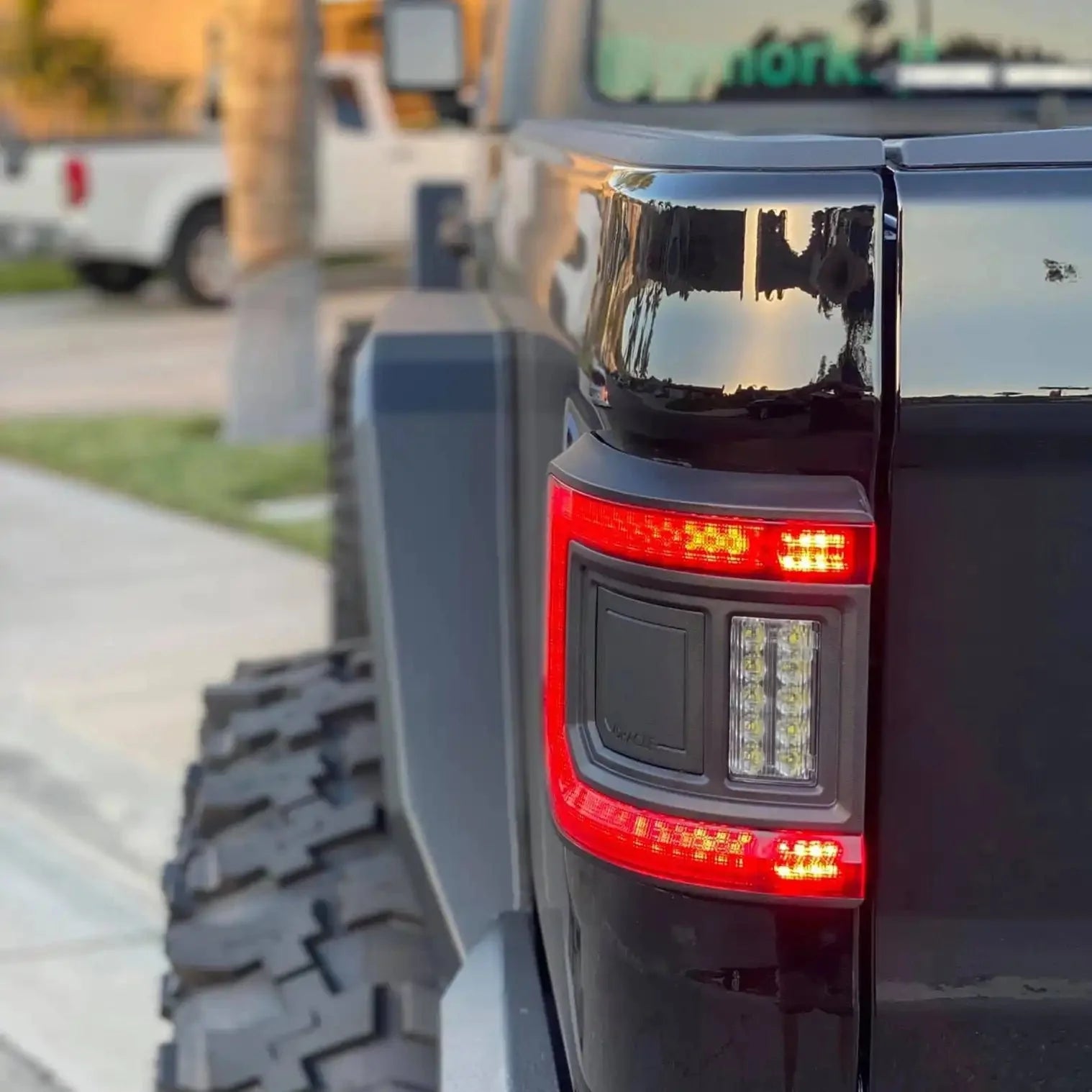 JTtaillights4gmork_jt - NVMOS