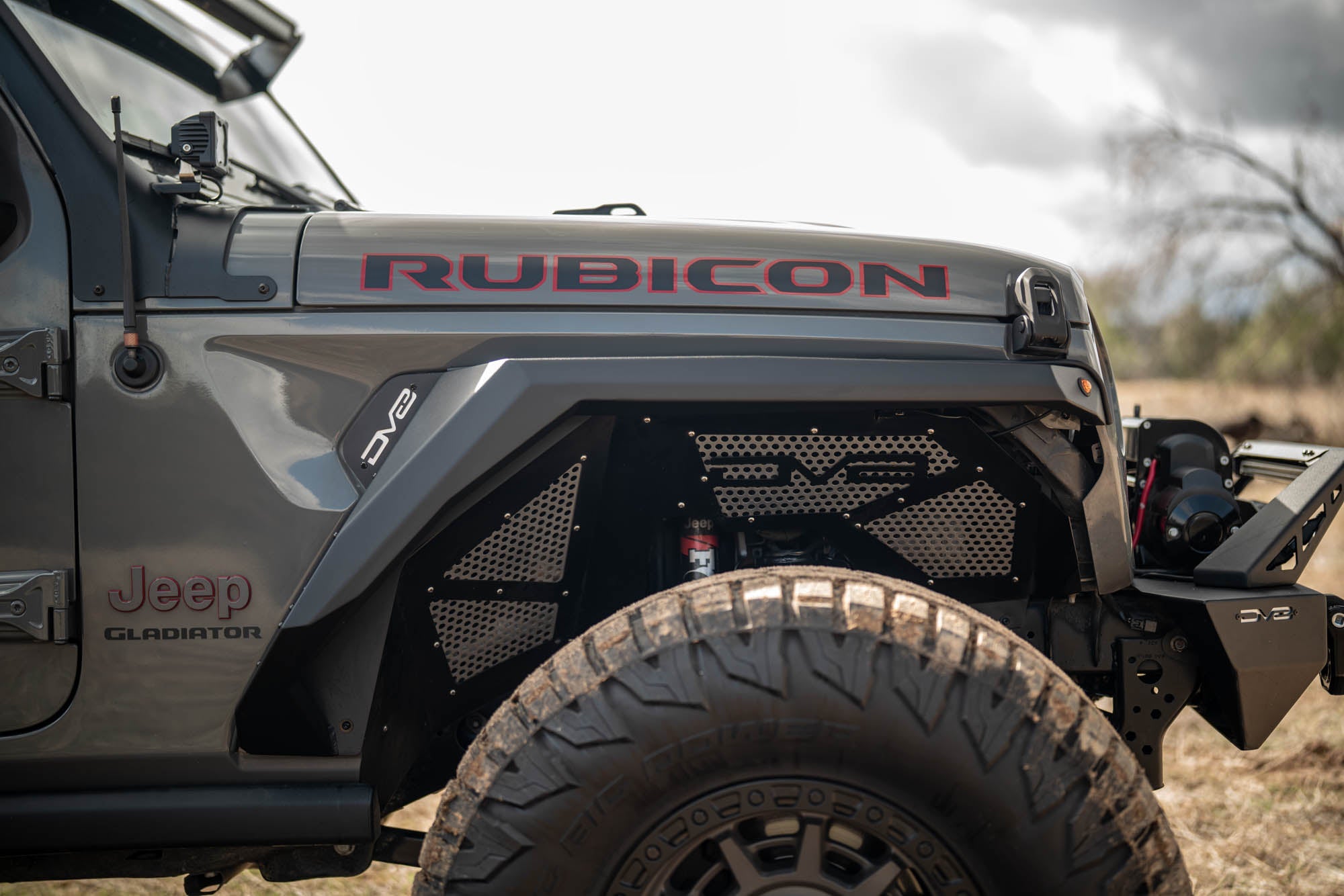 Jeep-Gladiator-JT-Armor-Fender-Flares-Trail-Pic-1 - NVMOS