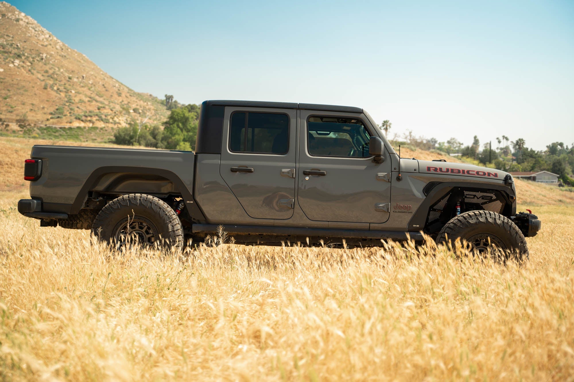 Jeep-Gladiator-JT-Fender-Deletes-Installed-05 - NVMOS