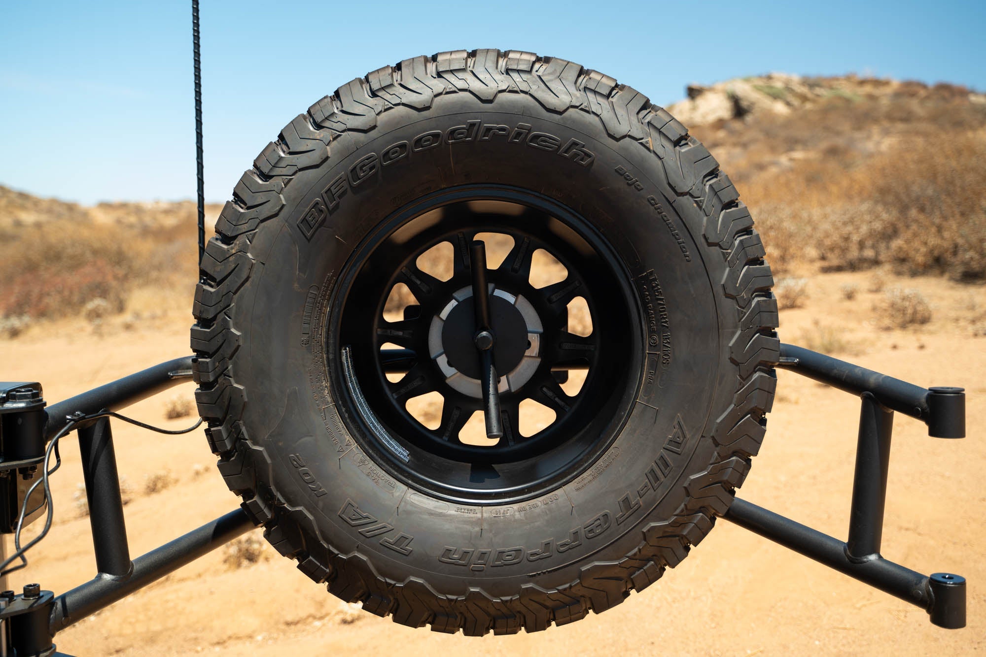 Jeep-Wrangler-JK-Body-Mounted-Tire-Carrier-Installed-11 - NVMOS