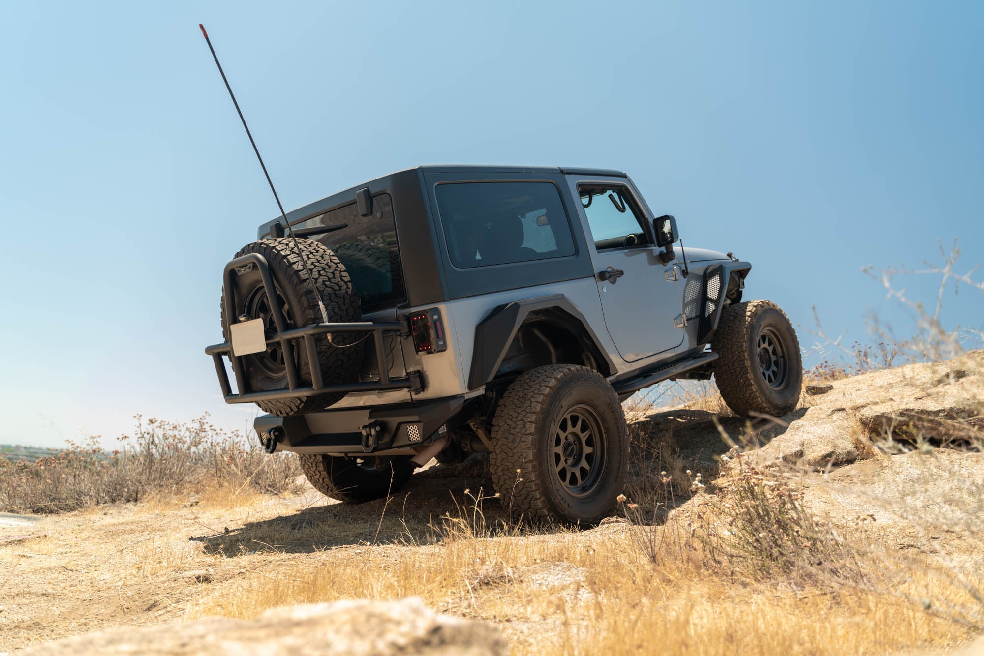 Jeep-Wrangler-JK-Body-Mounted-Tire-Carrier-Installed-13 - NVMOS