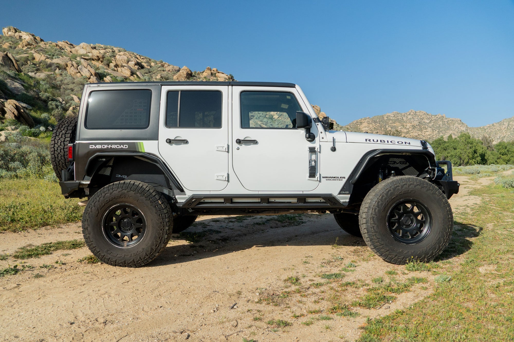 Jeep-Wrangler-JK-Front-Inner-Fenders-Installed-7 - NVMOS