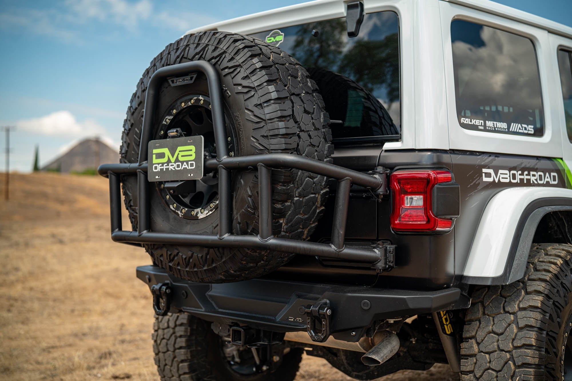 Jeep-Wrangler-JL-Body-Mounted-Tire-Carrier-Installed-2 - NVMOS