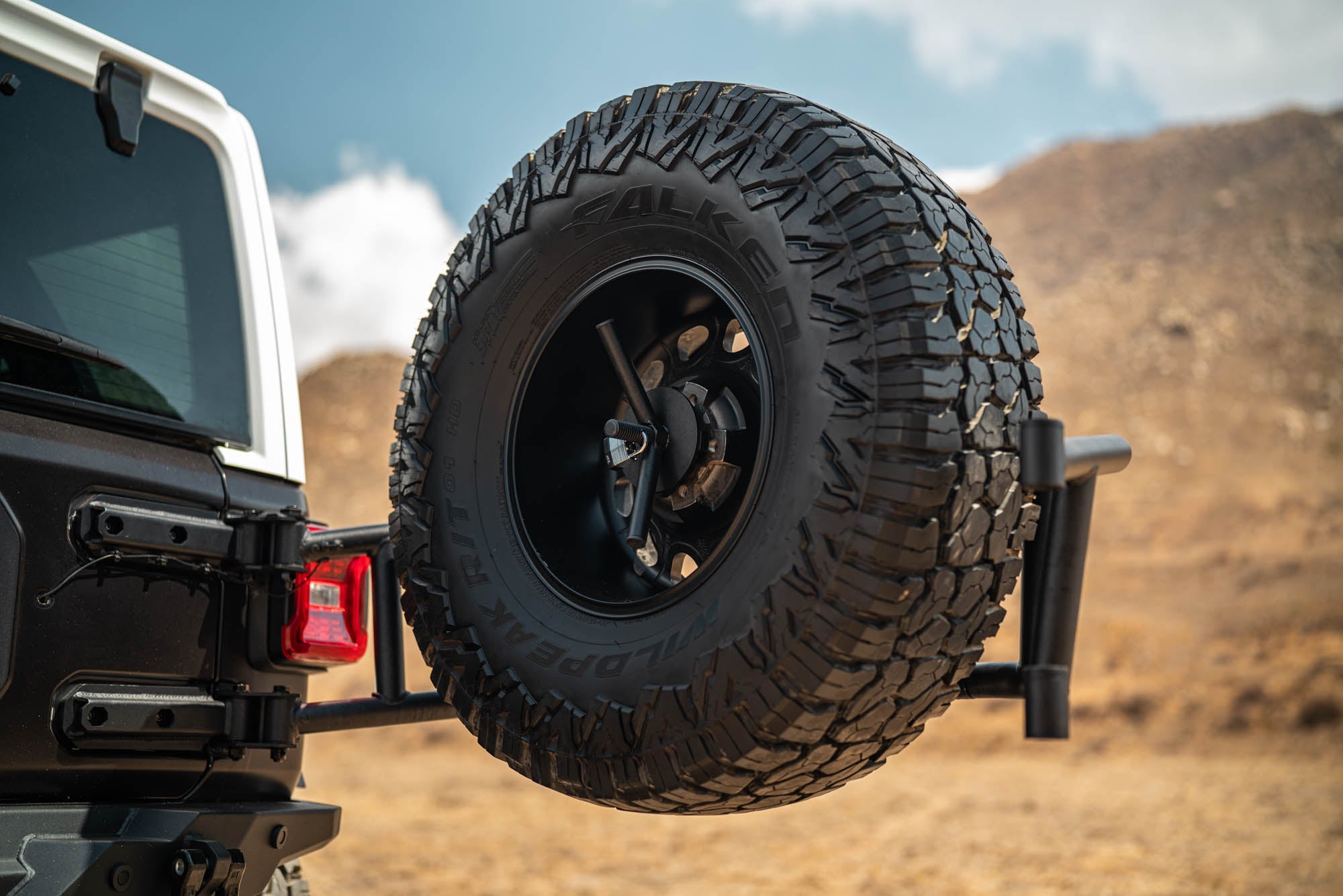 Jeep-Wrangler-JL-Body-Mounted-Tire-Carrier-Installed-4 - NVMOS