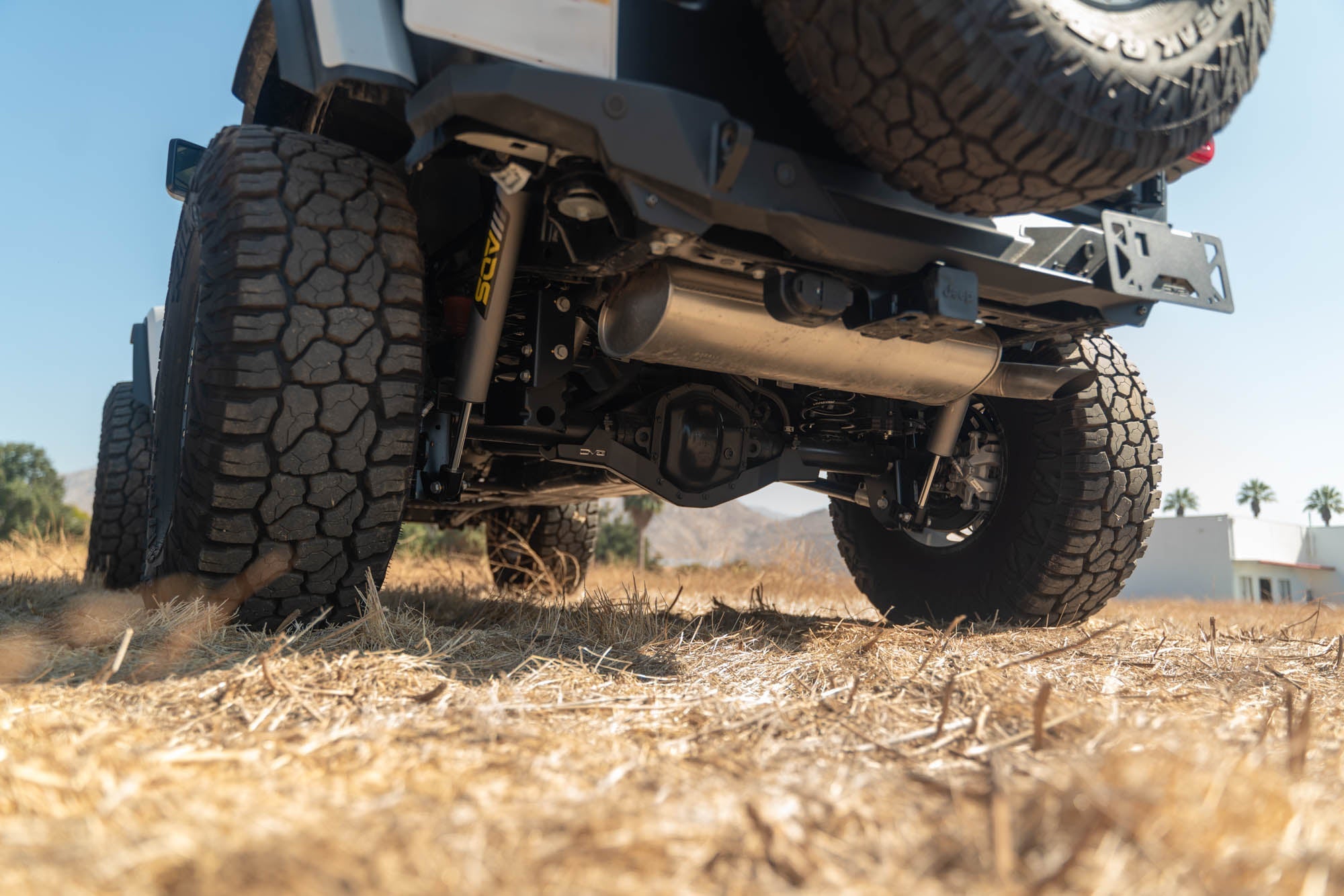 Jeep-Wrangler-JL-_-Gladiator-JT-Rear-D44-Differential-Skid-Plate-Installed-5 - NVMOS