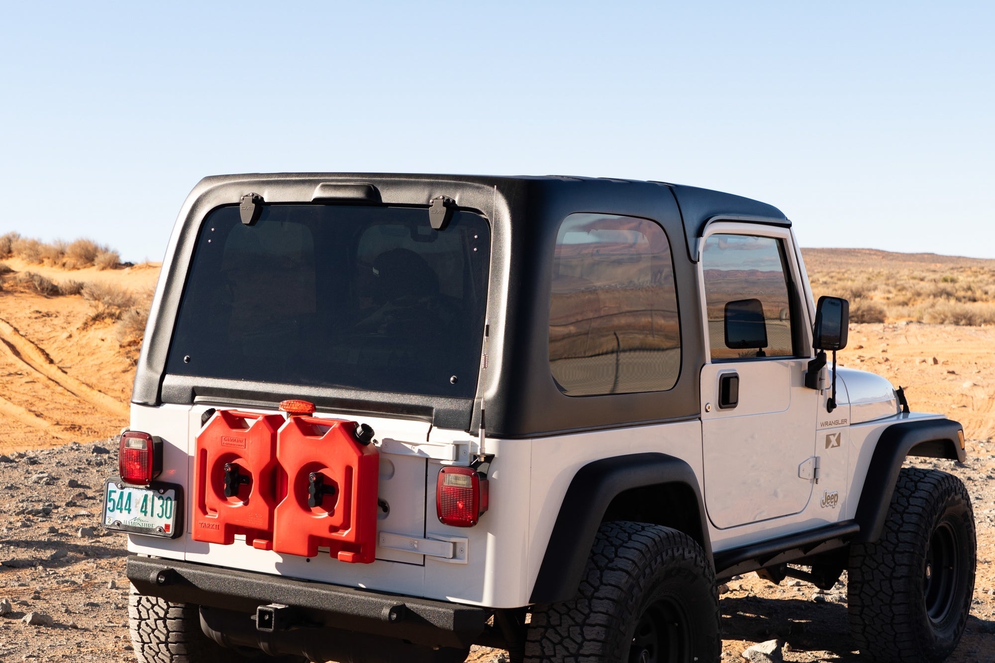 Jeep-Wrangler-TJ-Hardtop-41 - NVMOS