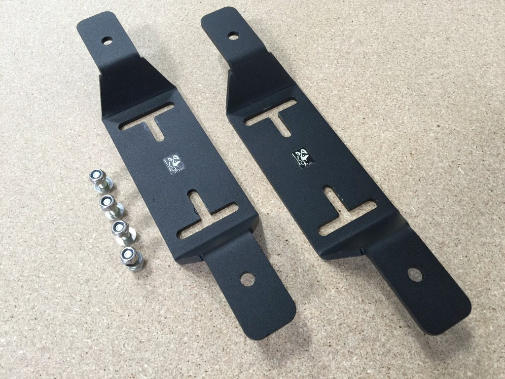 Eezi-Awn K9 MAXTRAX Mount Set