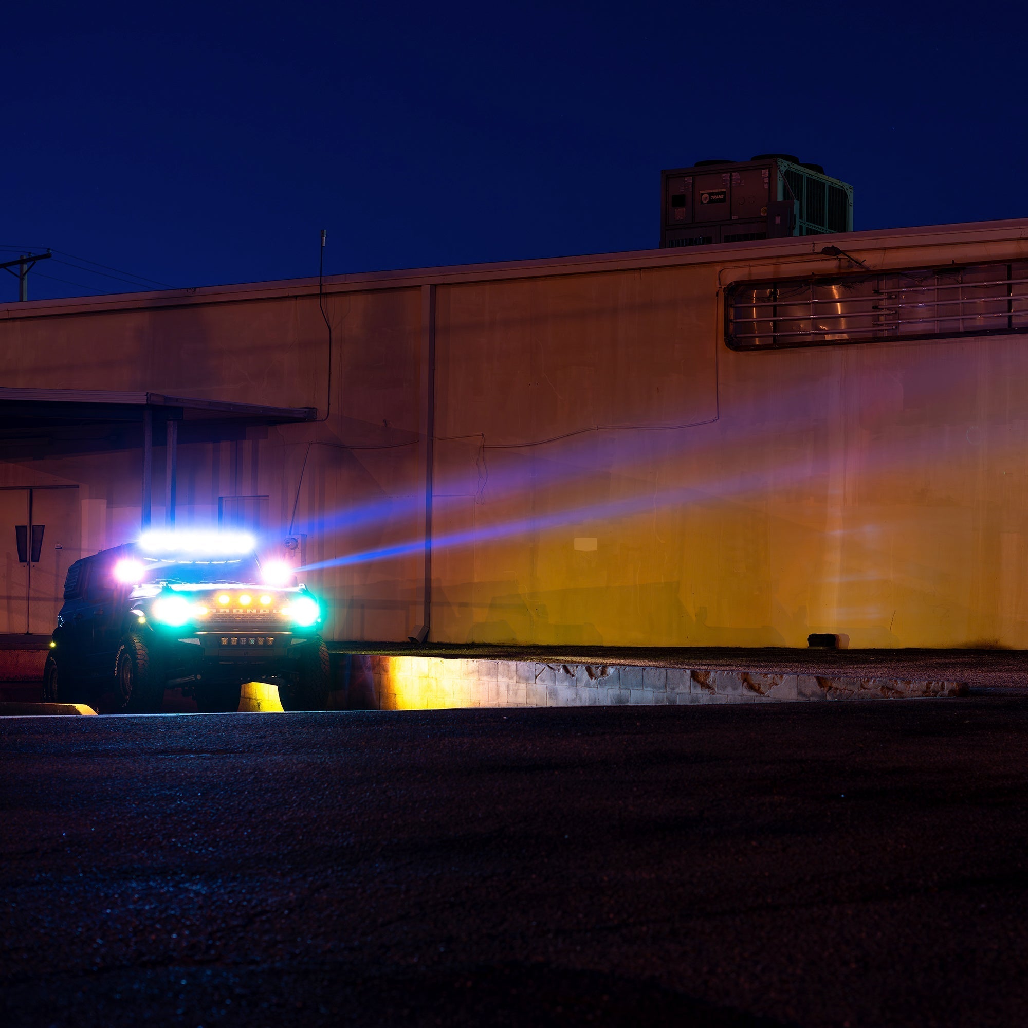 Laser-enhanced-spotlight-capability-reaching-beyond-2_700-ft_c90e3c2f-abbf-4949-800c-2020f7c1d5e6 - NVMOS