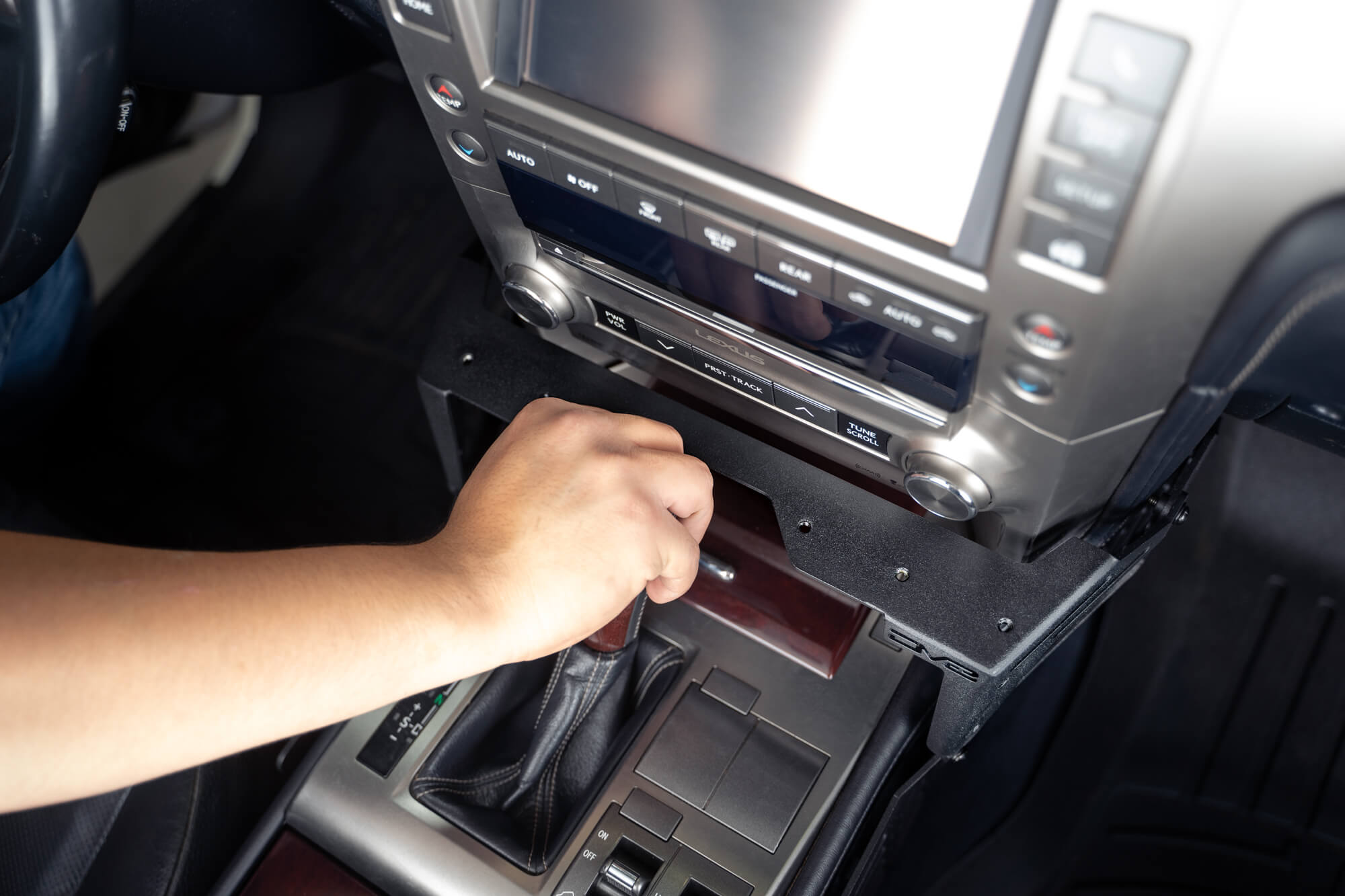 Lexus-GX-460-Center-Console-Molle-Panels-_-Digital-Device-Bridge_Installed-6 - NVMOS