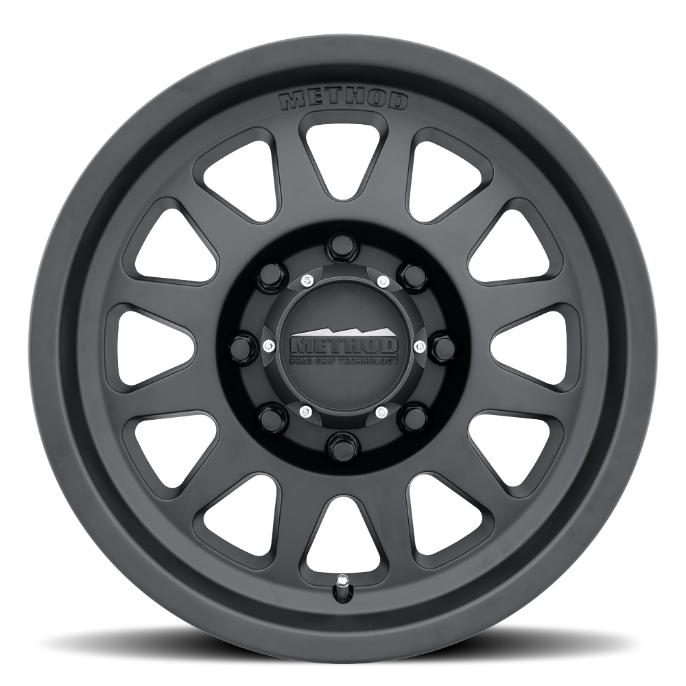 MR704HD-wheel-8lug-matte-black-17x9-face-1000 - NVMOS
