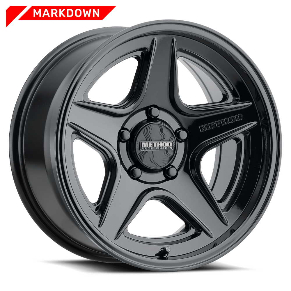 MRW_319-Gloss-Black-5lug-Studio-17x8-5-1000_4ffee0f6-6bb6-4649-97db-73db391378fd - NVMOS