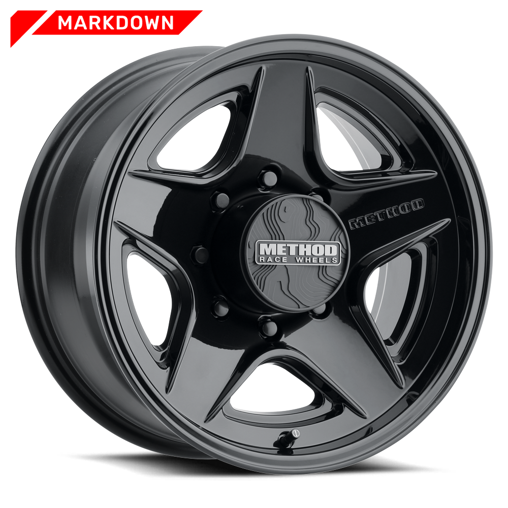 MRW_319-Gloss-Black-8lug-Studio-17x8-5-1000_cc430caf-8fdf-49d8-af47-51950d131131 - NVMOS