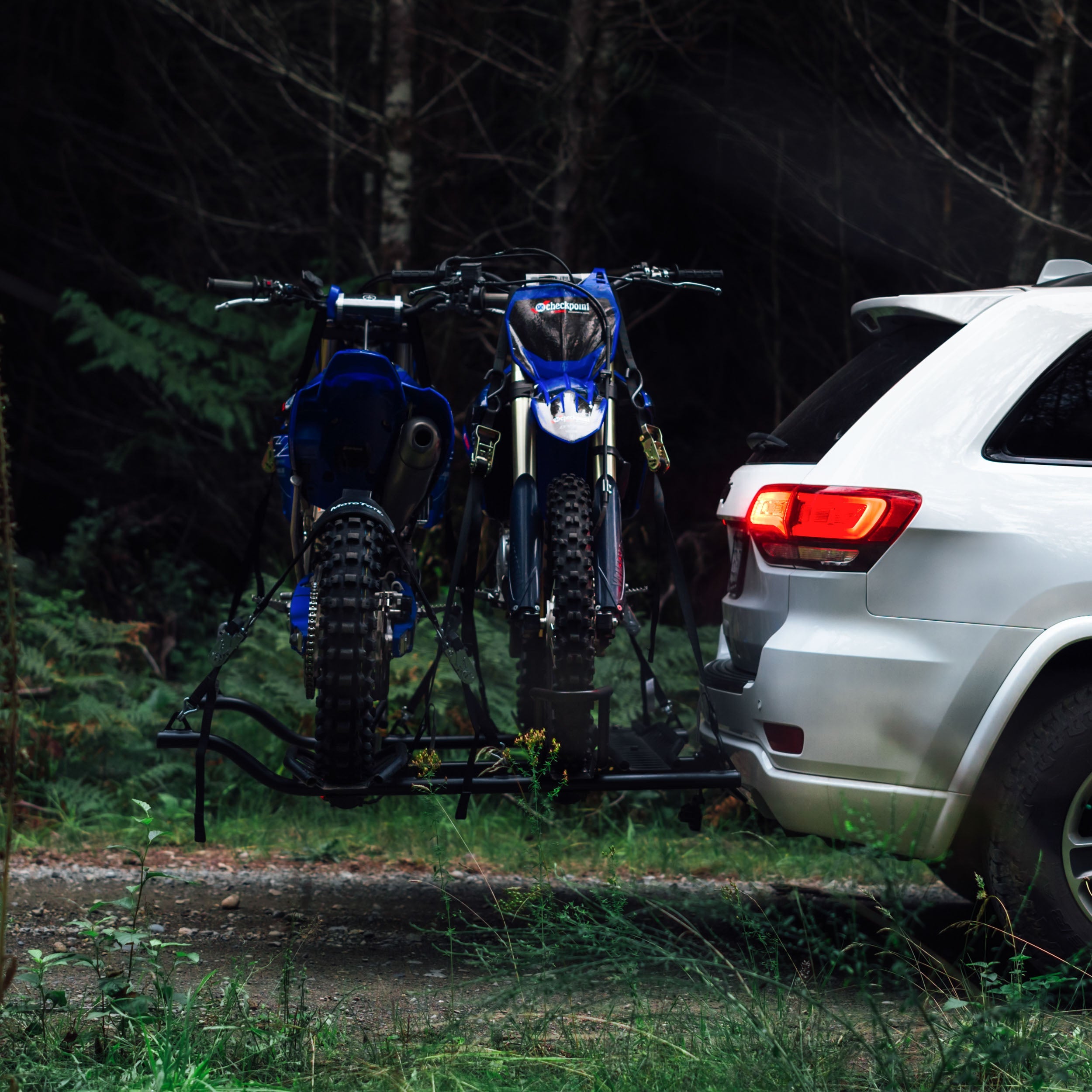 Max-Dual-Motorcycle-Hitch-Carrier-11 - NVMOS