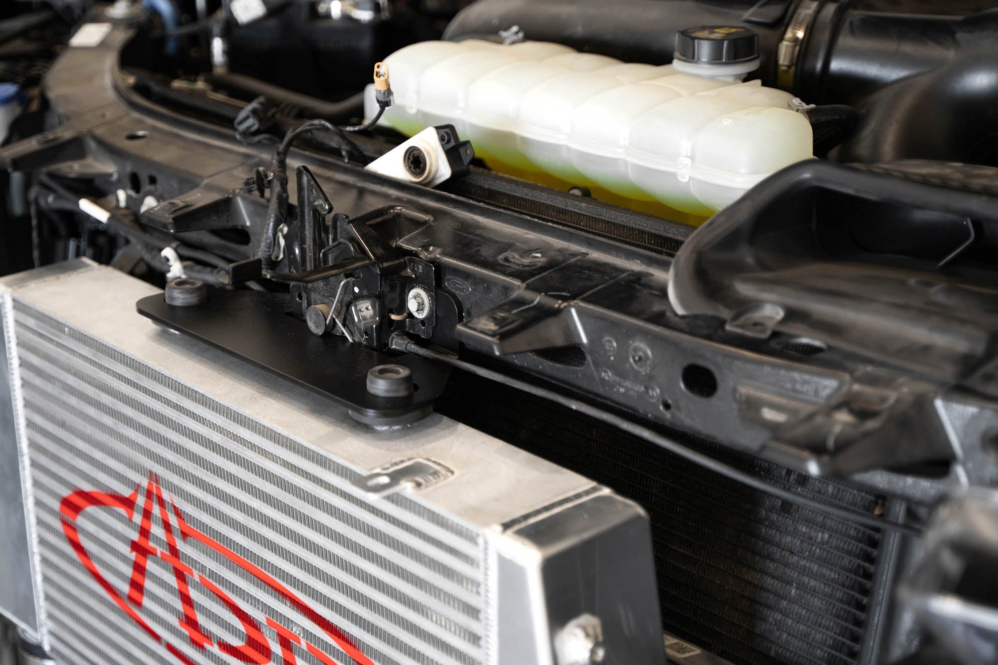 Mishimoto_Intercooler.PT005 - NVMOS