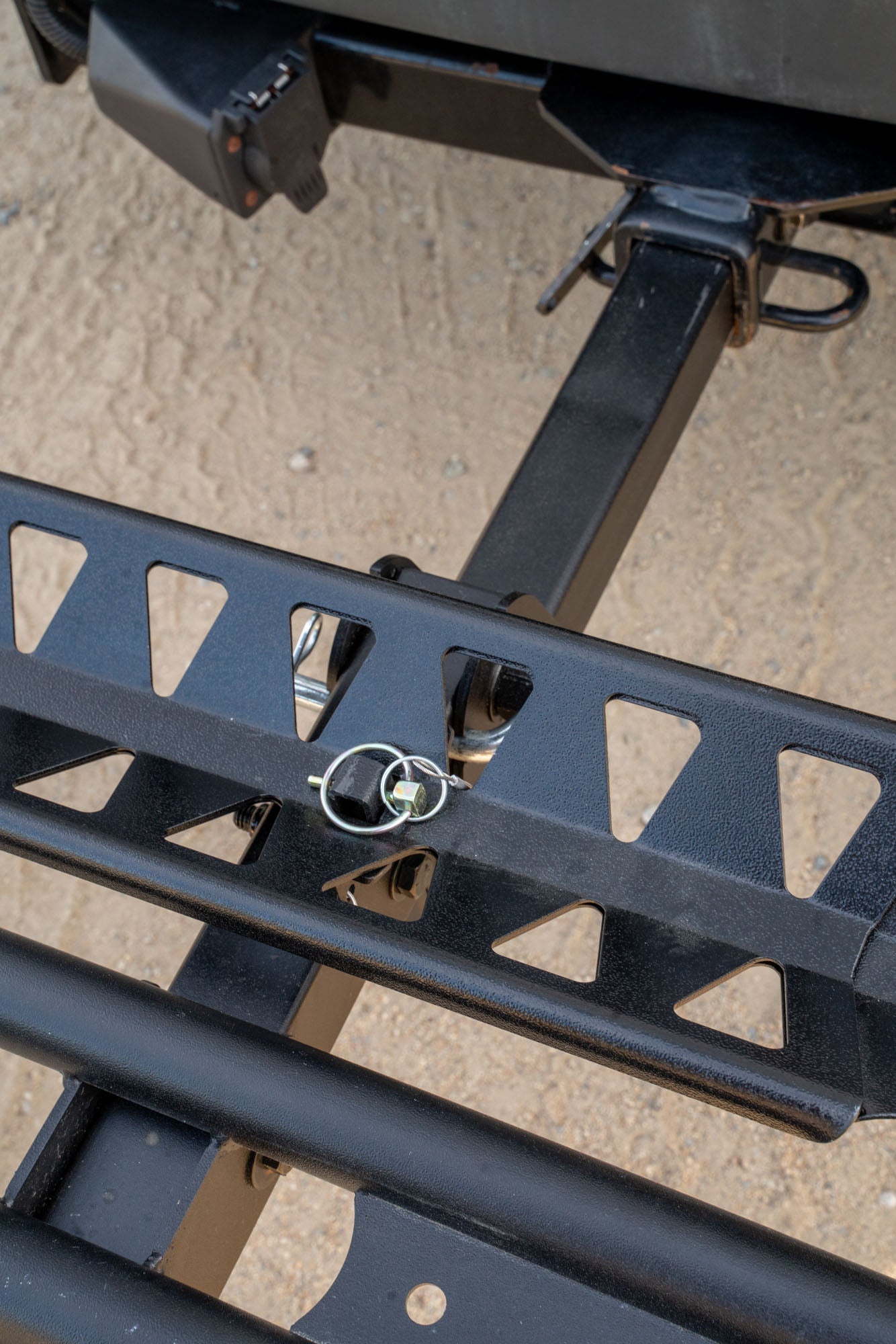 MotoTote-Mini-Bike-Rack-for-Electric-Bikes-Ramp-5_4be764d9-9893-4f69-98d1-5979da63e910 - NVMOS