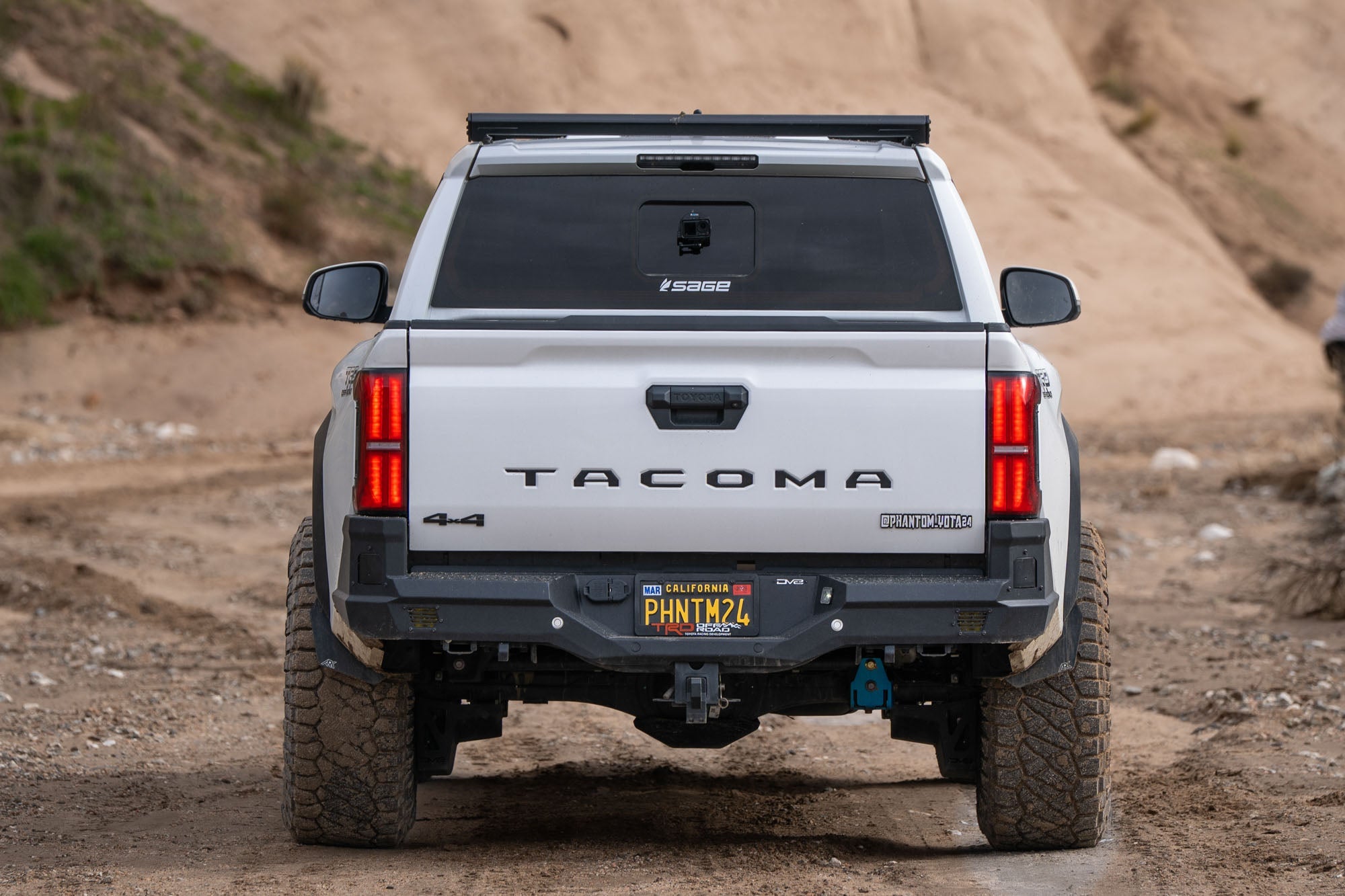Phantom-Yota-Tacoma-4th-Gen-04 - NVMOS
