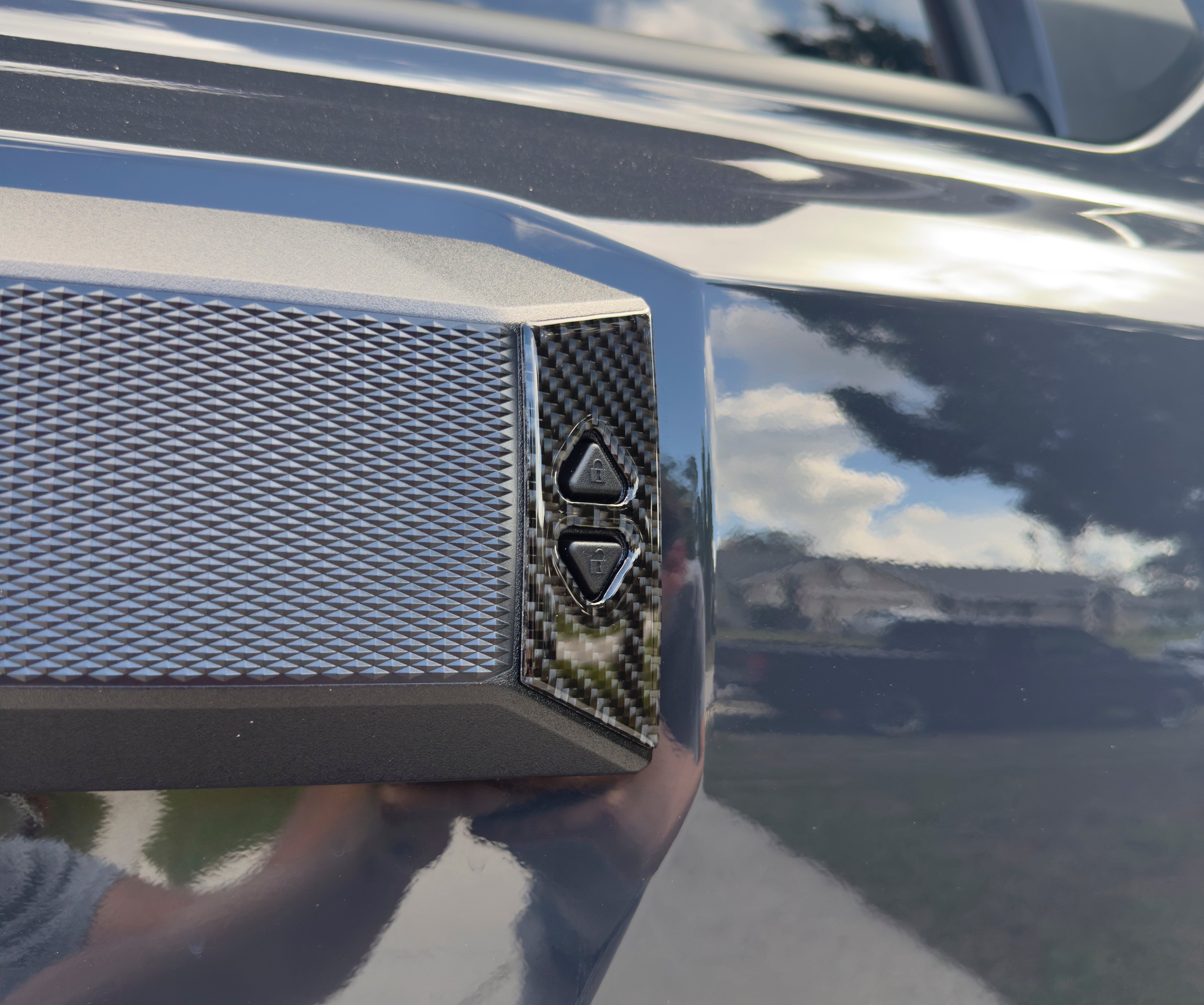 Liftgate Window Button Accent Trim Fits 2025-2026 Toyota 4Runner