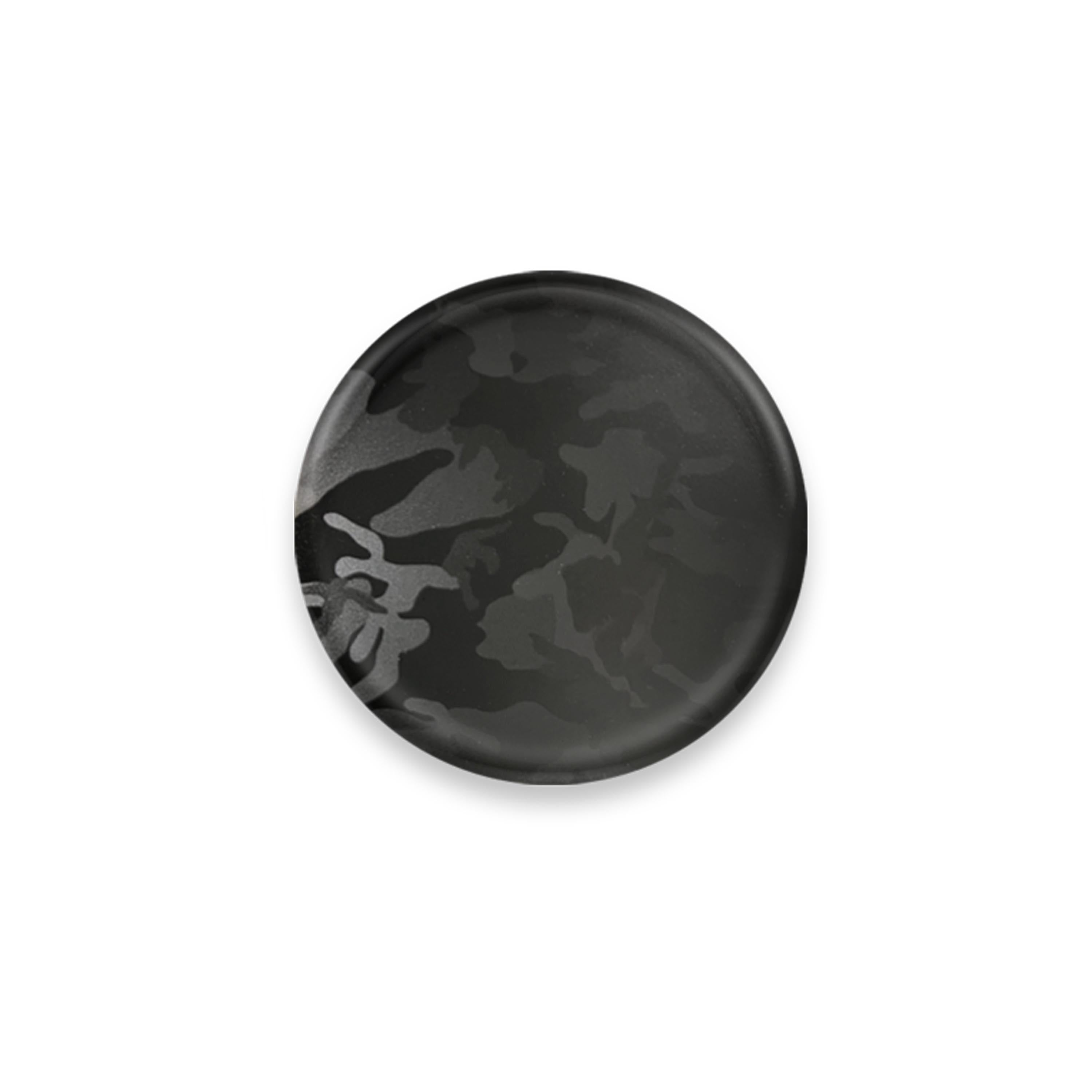ReflectiveBlackShadow_70b018f8-2d97-4ddc-8b76-66547746dbba - NVMOS