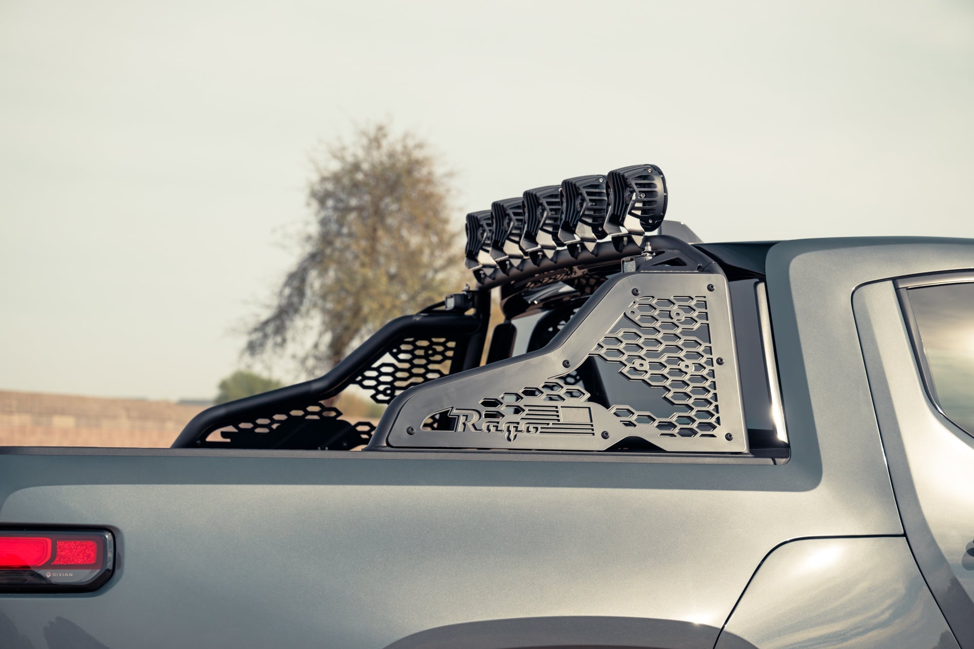 Rivian-R1T-Chase-Rack-Honycomb-Installed-10 - NVMOS