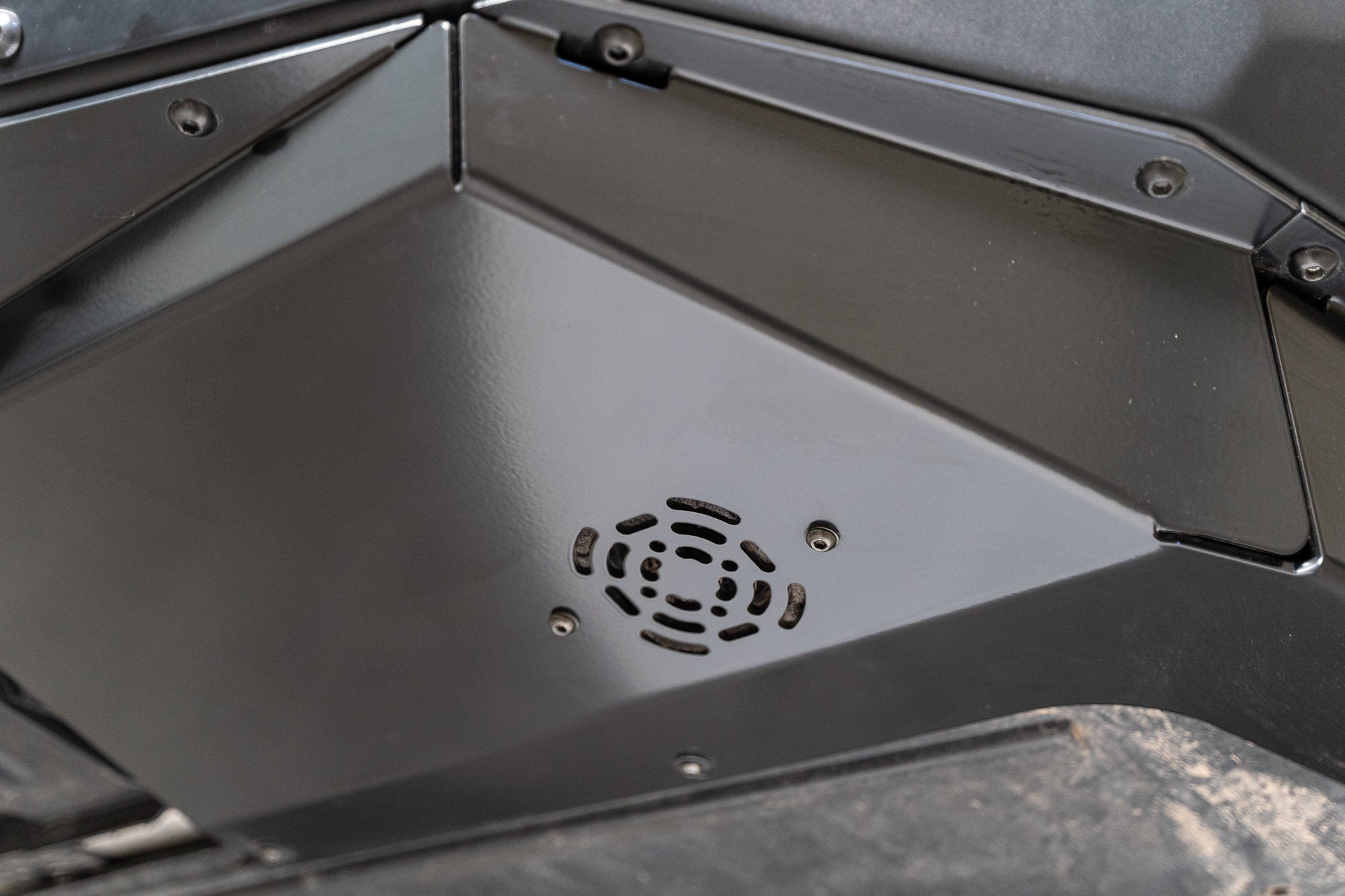 Rivian-R1T-Rear-Bumper-Detail-4 - NVMOS
