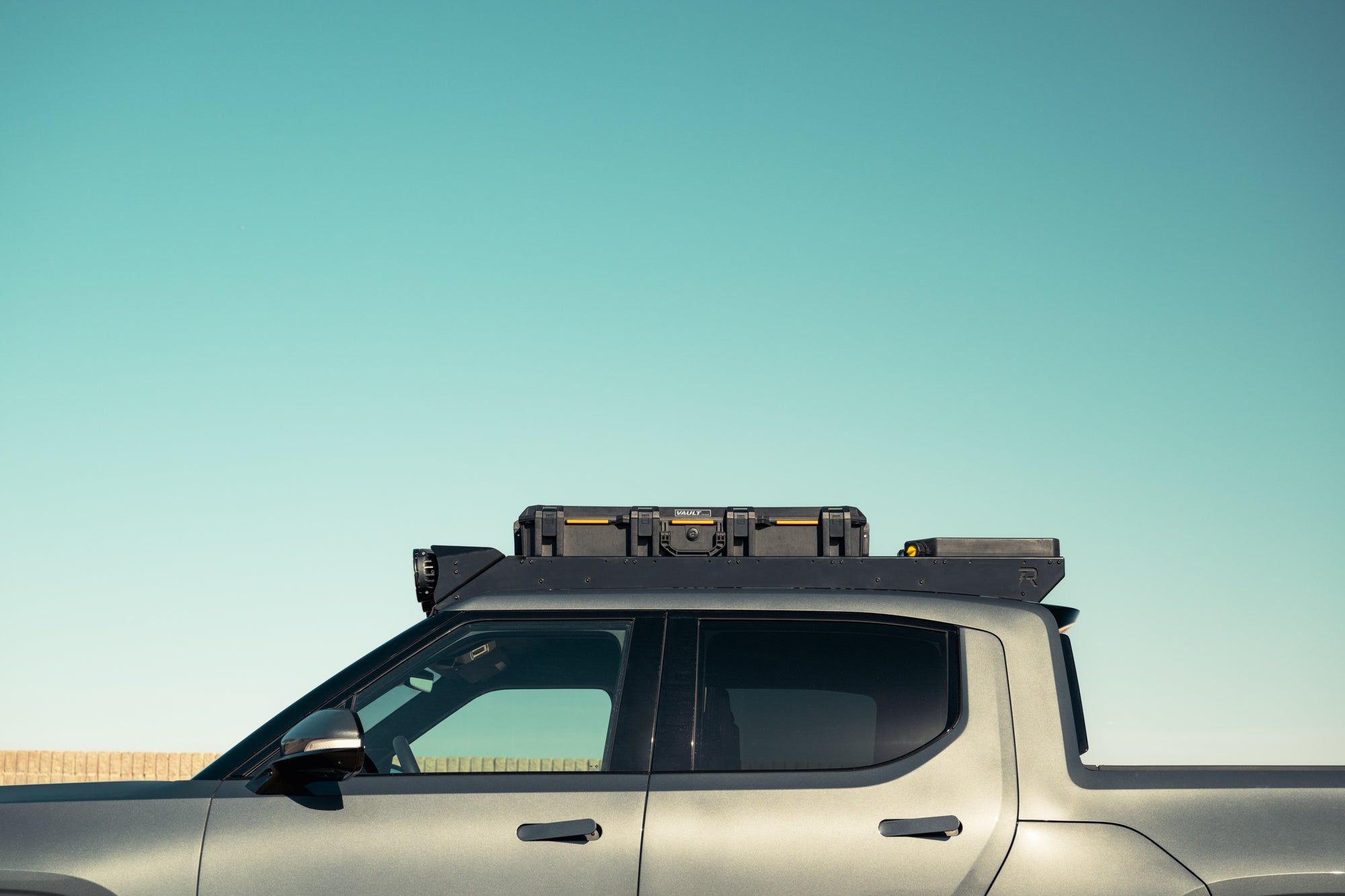 Rivian-R1T-Roof-Rack-RIGID-Light-Mount-8 - NVMOS