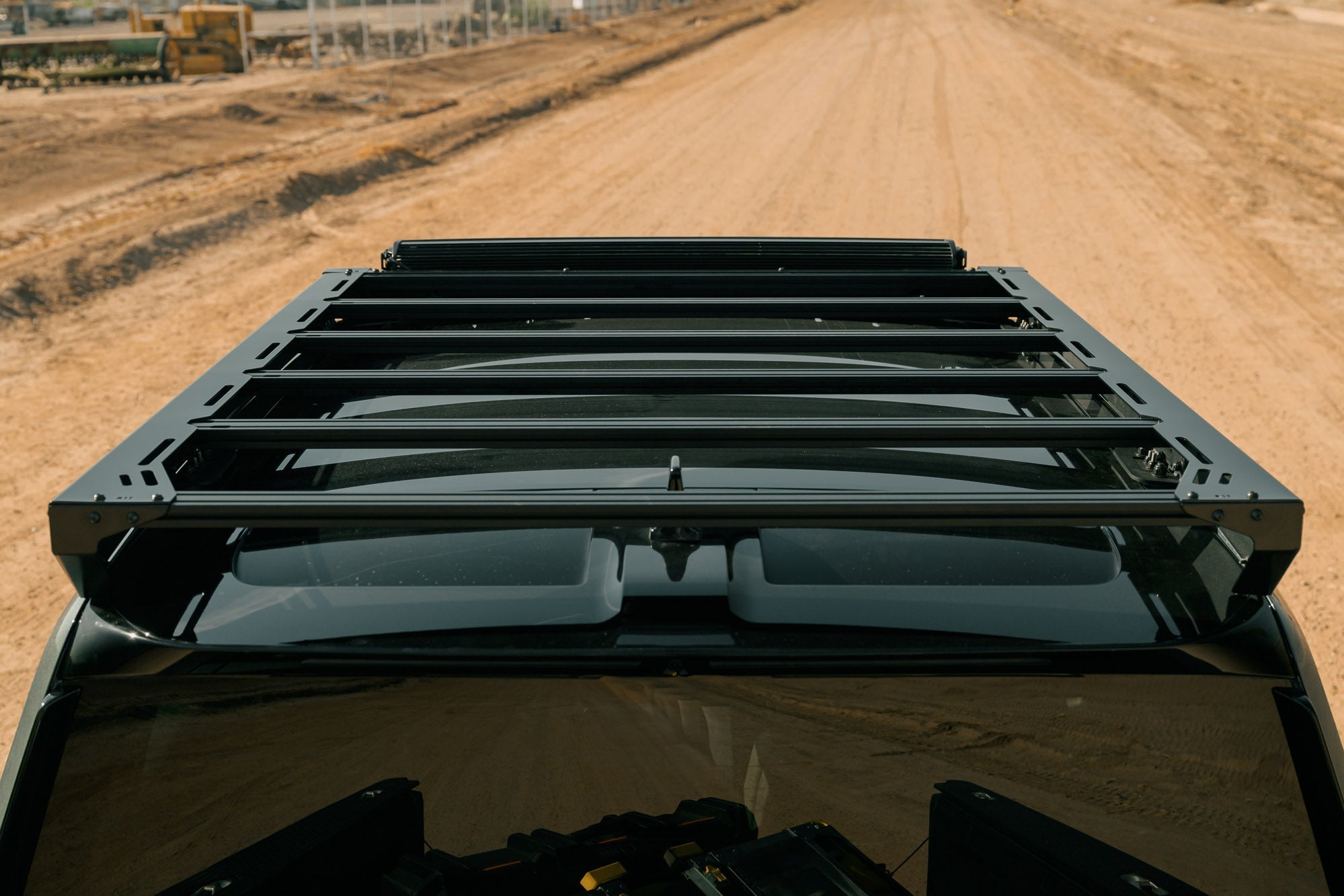 Rivian-R1T-Roof-Rack-w-Light-Pocket-2 - NVMOS