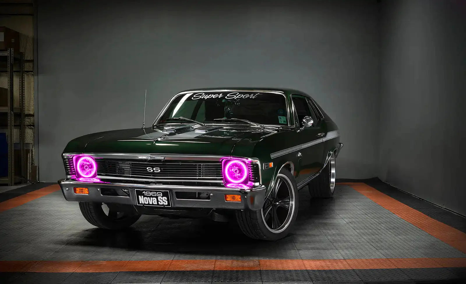 ORACLE 7" Sealed Beam Headlight with Pre-Installed SMD Halo