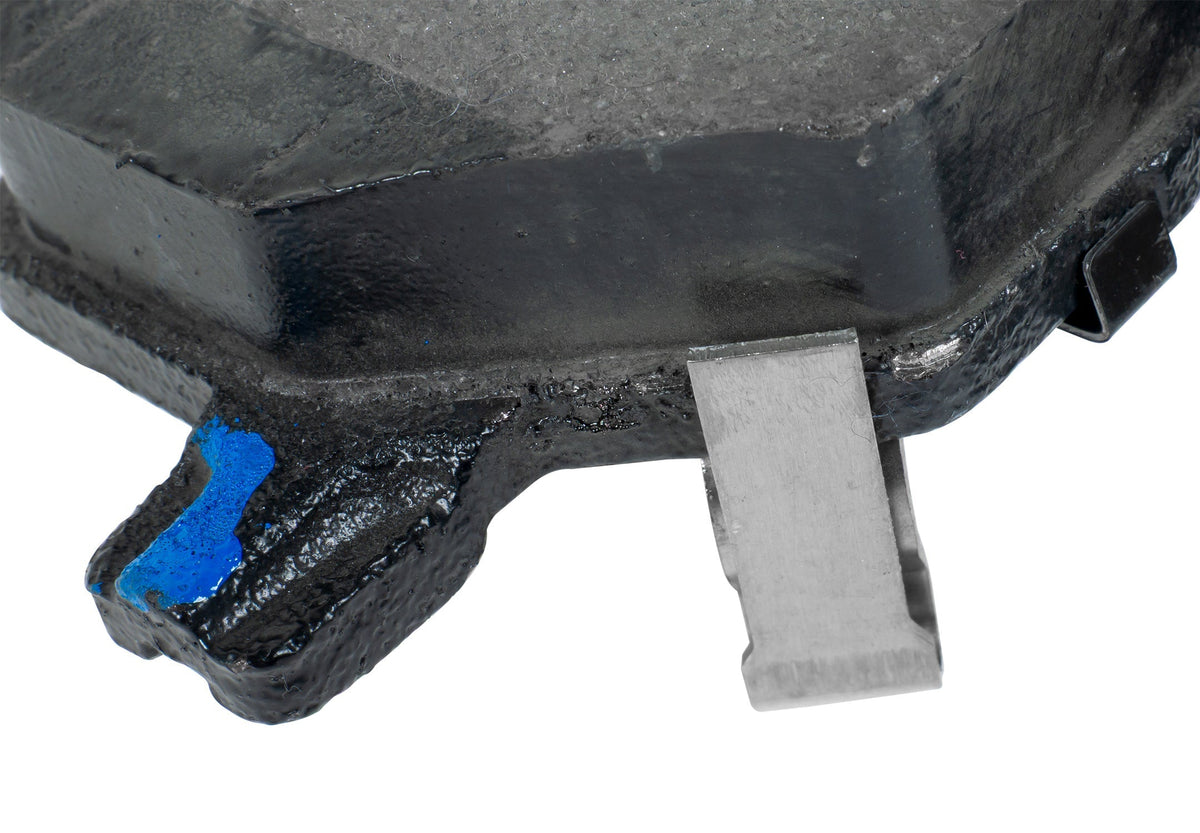 STILLEN Metal Matrix front brake pads for the 2011-2014 Nissan Titan and Armada