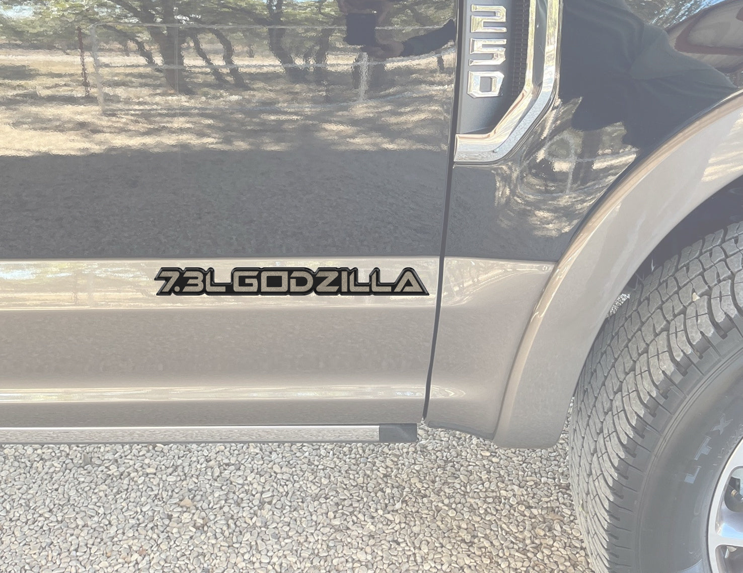 SUP081-CAR-563-G_Opacity - NVMOS