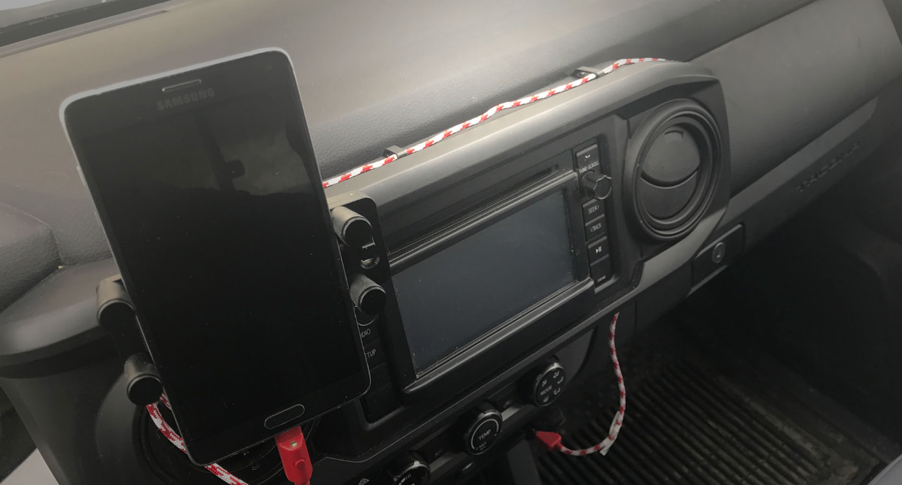 Clips para cables telefónicos de Tacoma