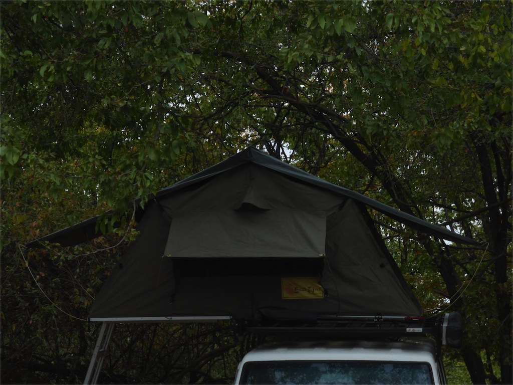 Eezi-Awn Series 3 Roof Top Tent