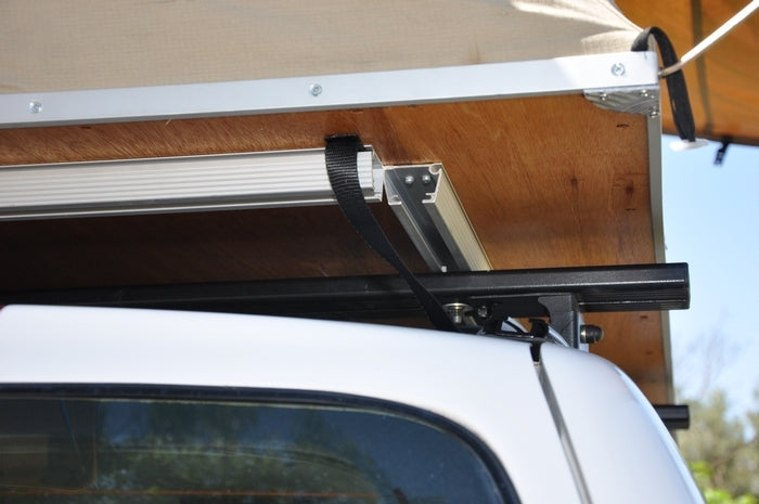 Eezi-Awn Series 3 Roof Top Tent