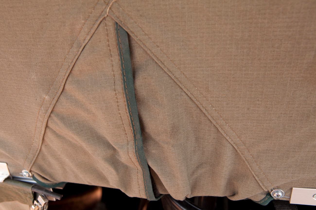 Eezi-Awn Series 3 Roof Top Tent