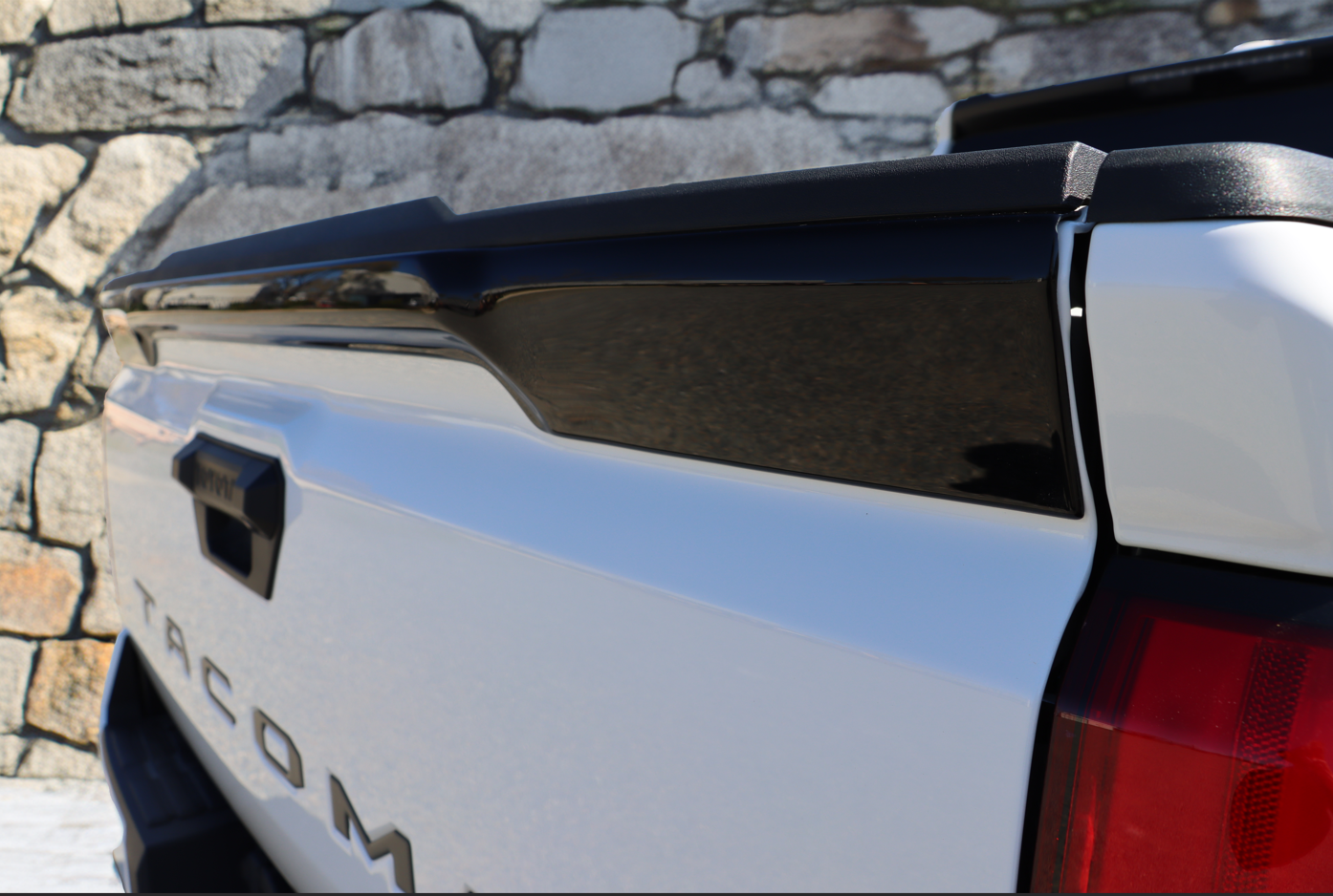 2024-2026 Toyota Tacoma Tailgate Applique/Spoiler