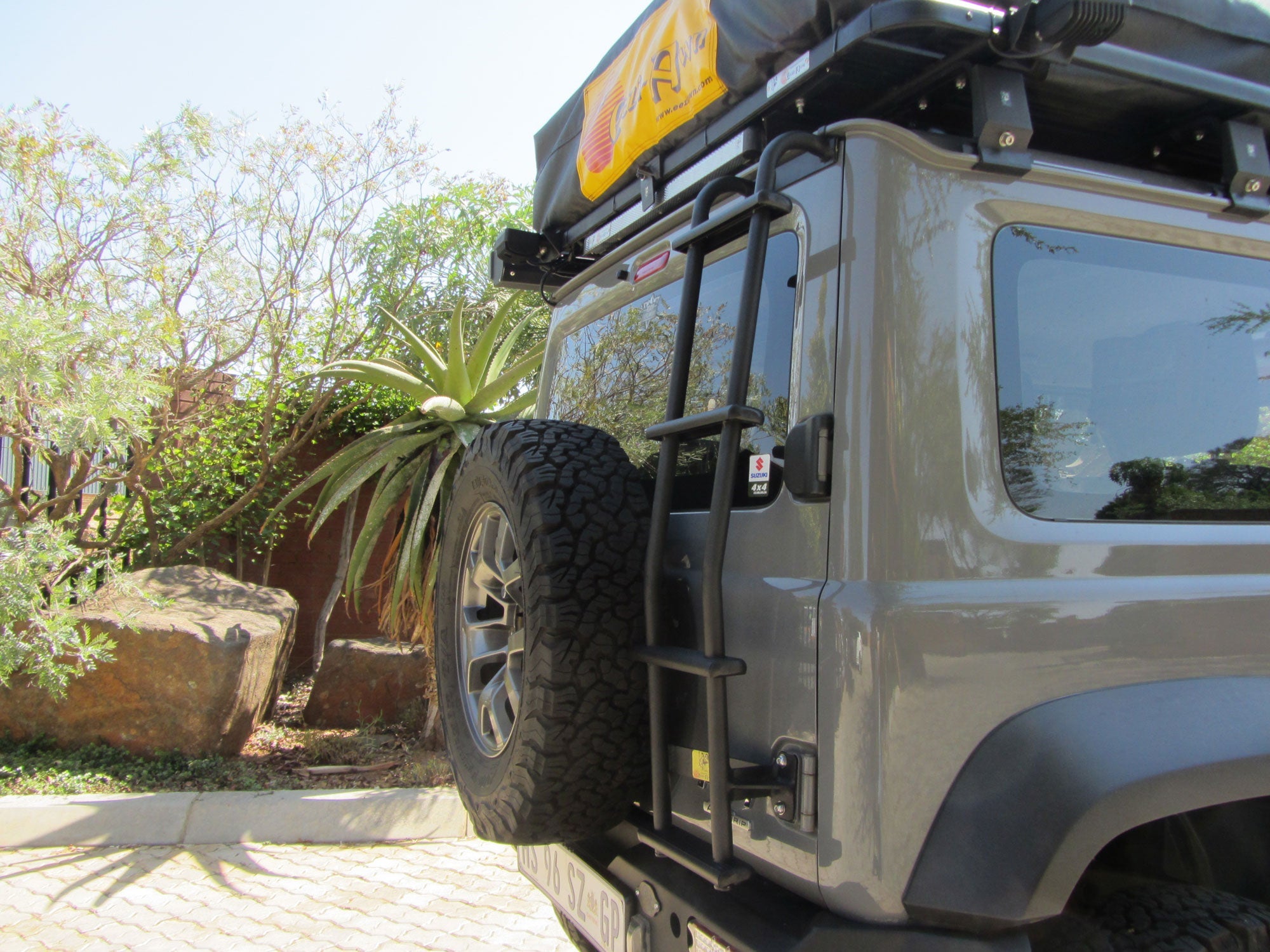 Suzuki-Jimny-K9-Rear-Ladder-Feature - NVMOS