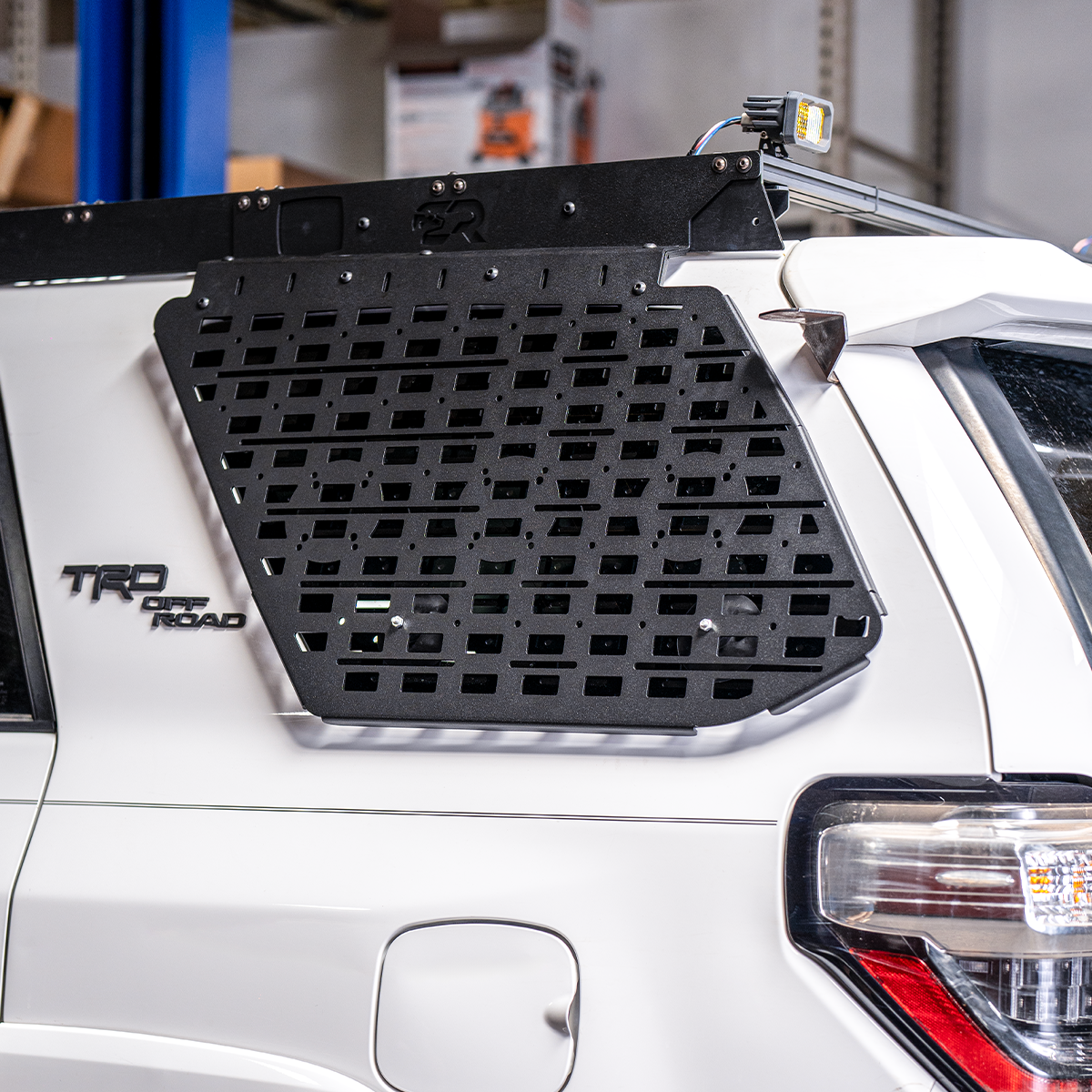 T4R-5-Gen-Exterior-Window-Molle-Panel-2 - NVMOS