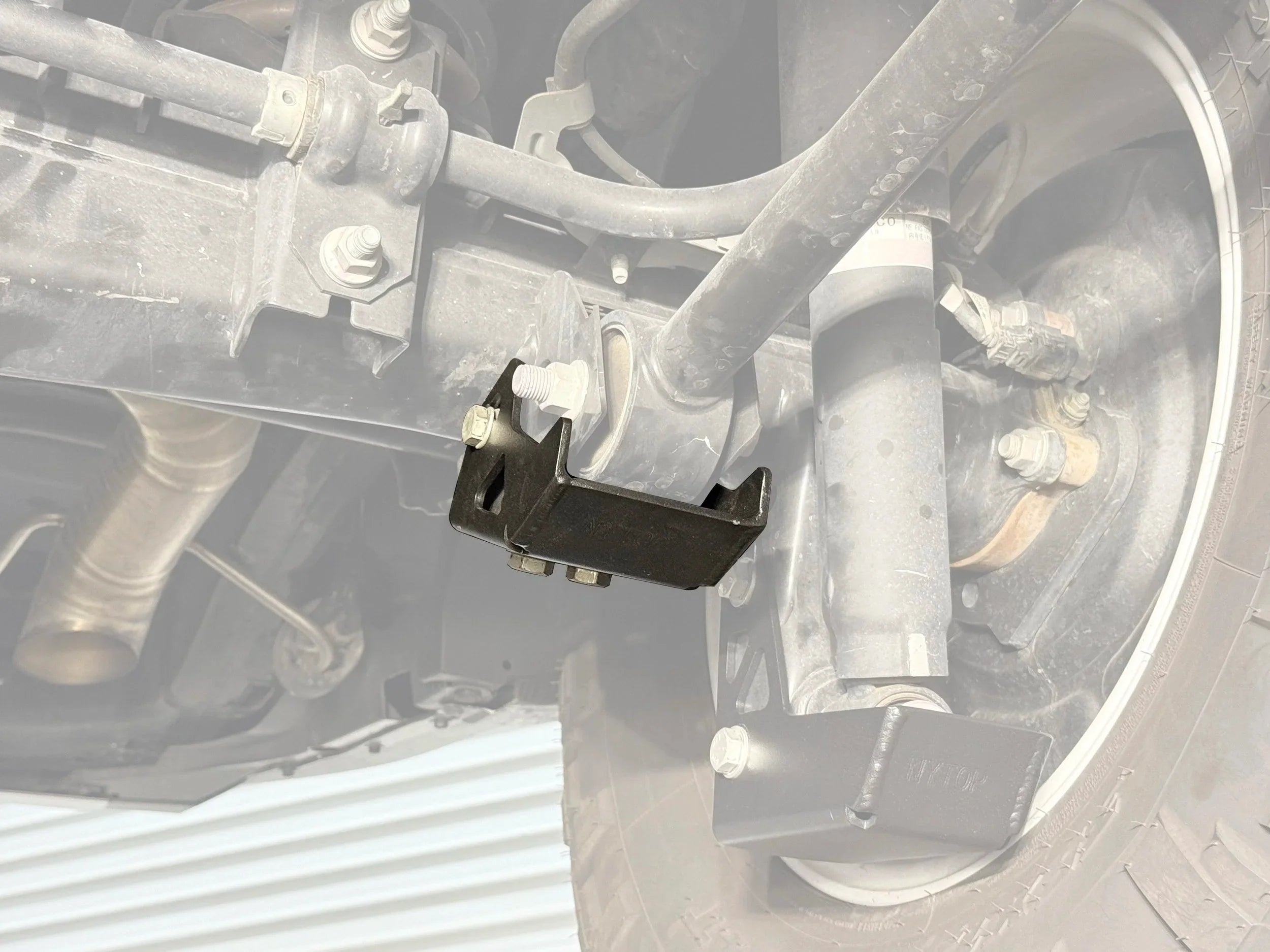 2024-Current Lexus GX550/Toyota Land Cruiser Lower Trailing Arm Skid Plate Kit