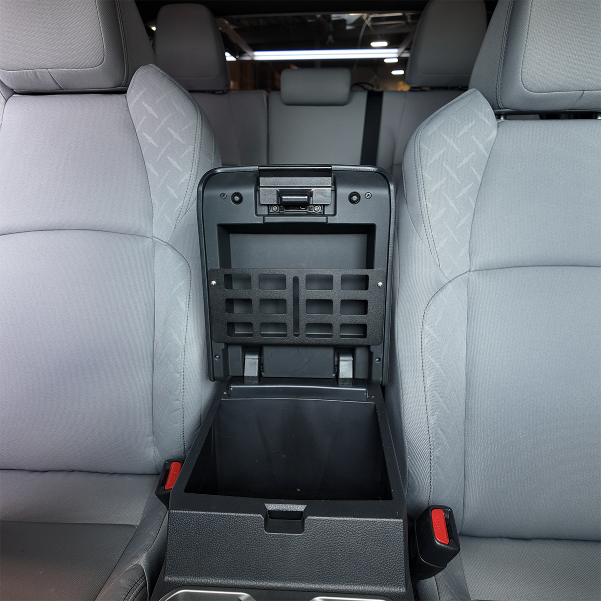 Tacoma-2024-center-console-MOLE-07 - NVMOS