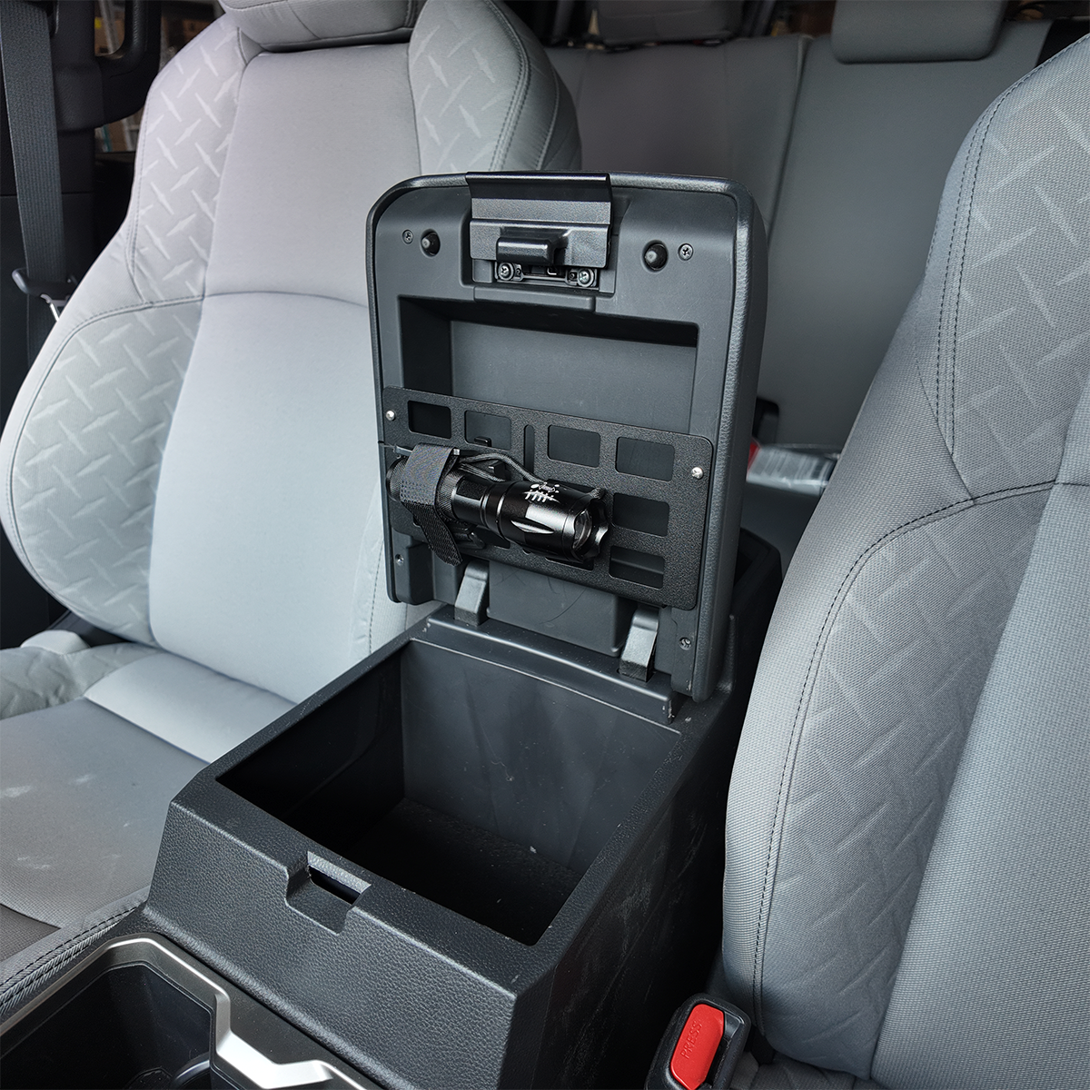 Tacoma-2024-center-console-MOLE-11 - NVMOS