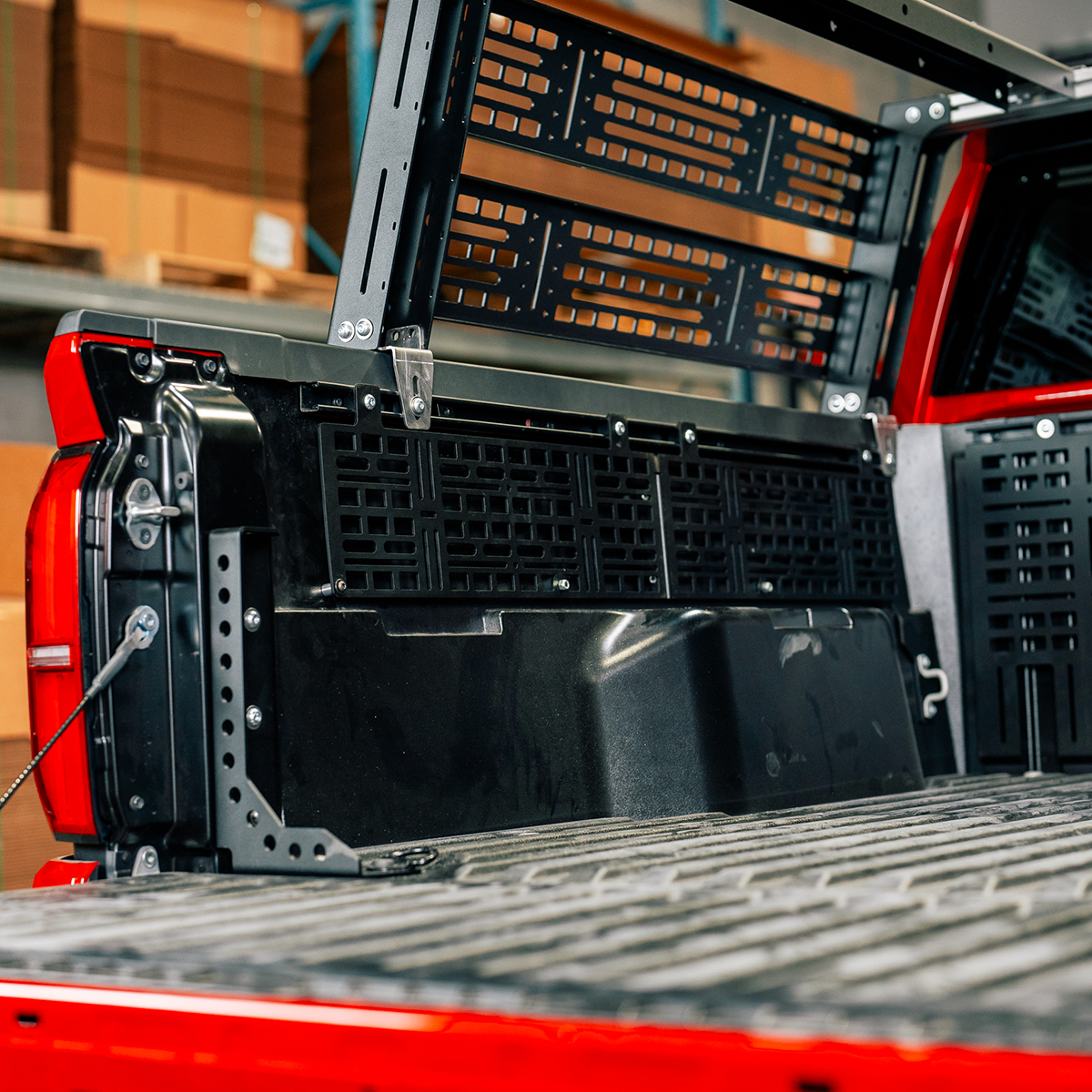 Tacoma2024SideBedMOLLE05 - NVMOS
