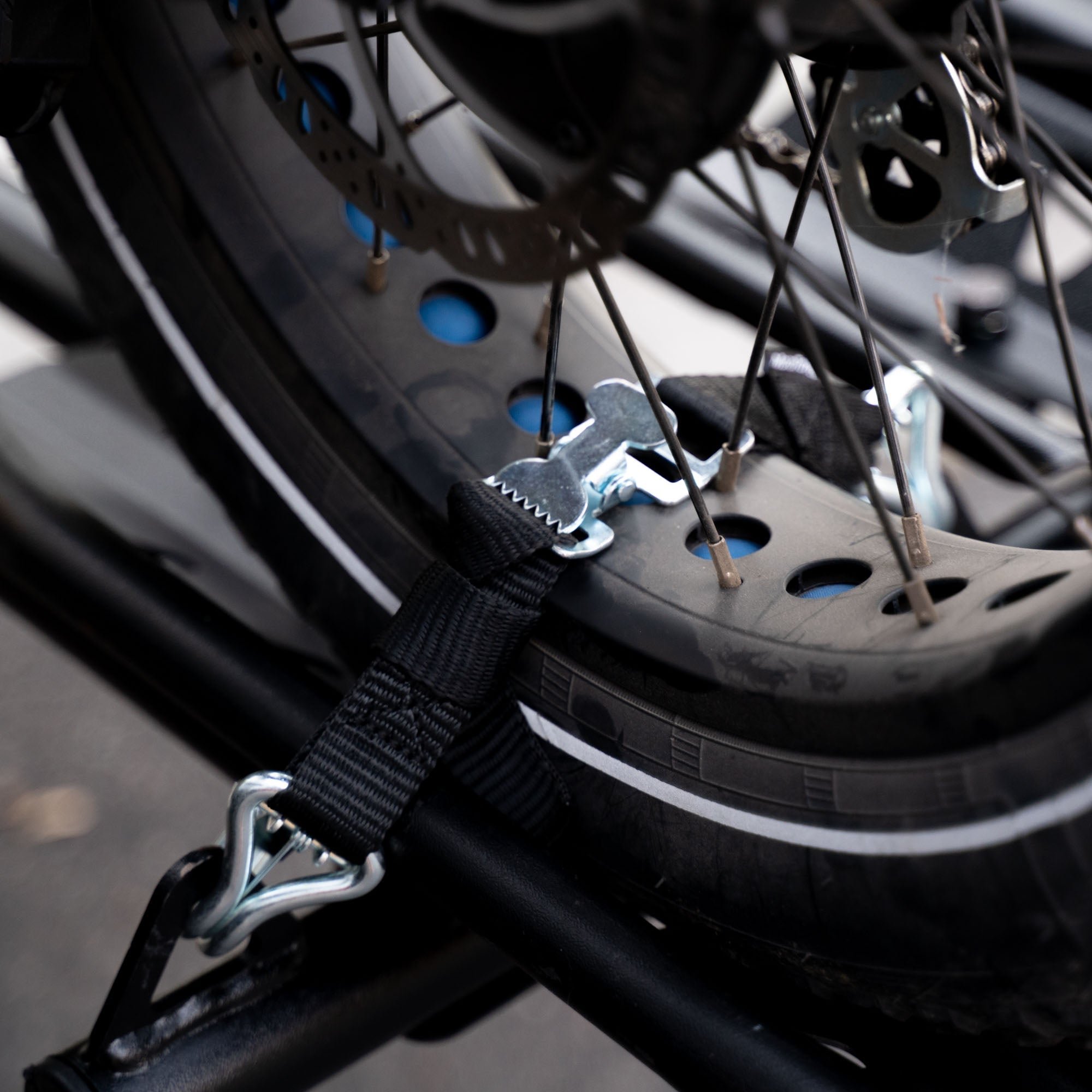 TireBelt-Tie-Down-Lifestyle-1 - NVMOS