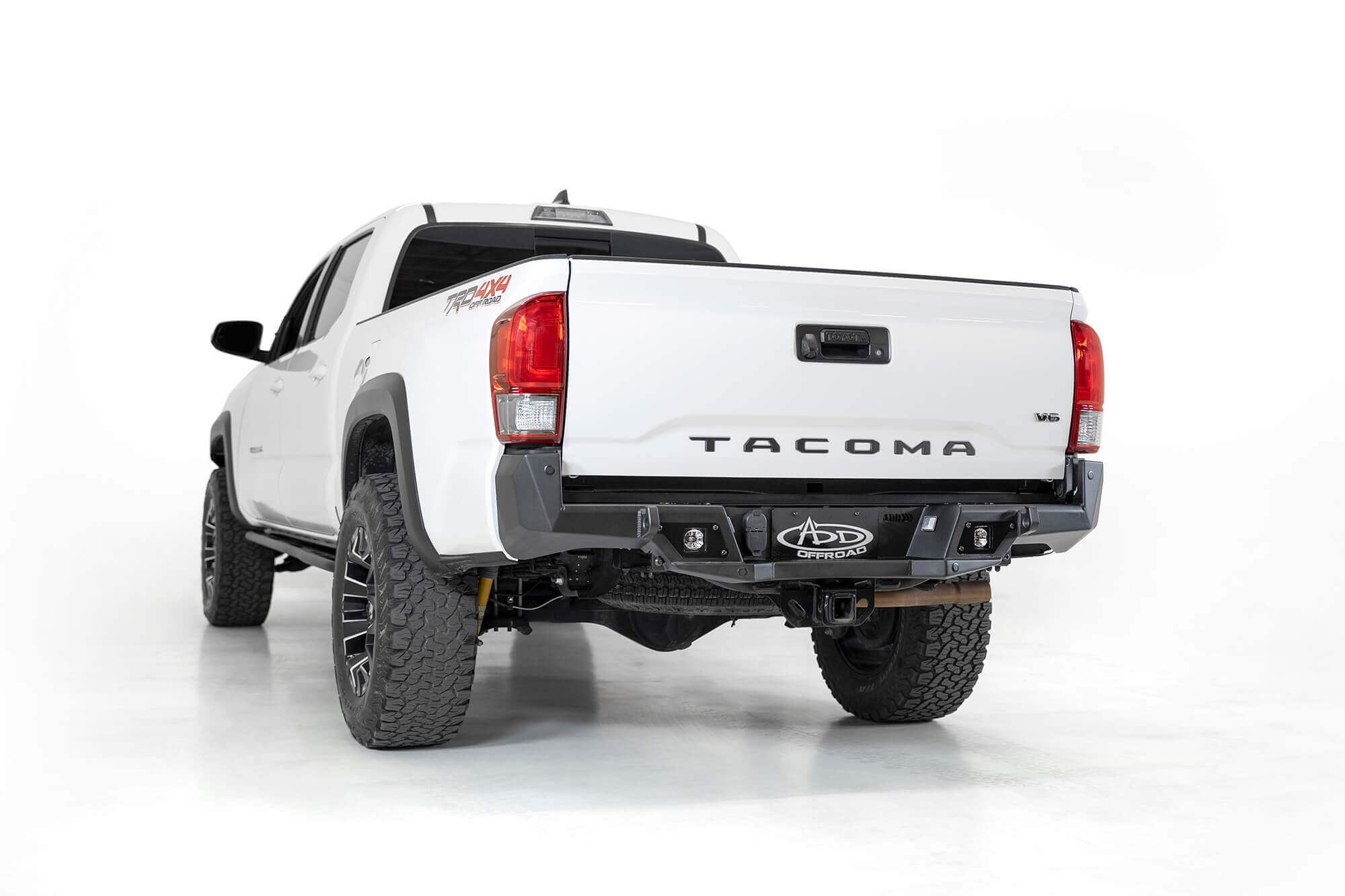 Toyota-Tacoma-rear-bumpers - NVMOS